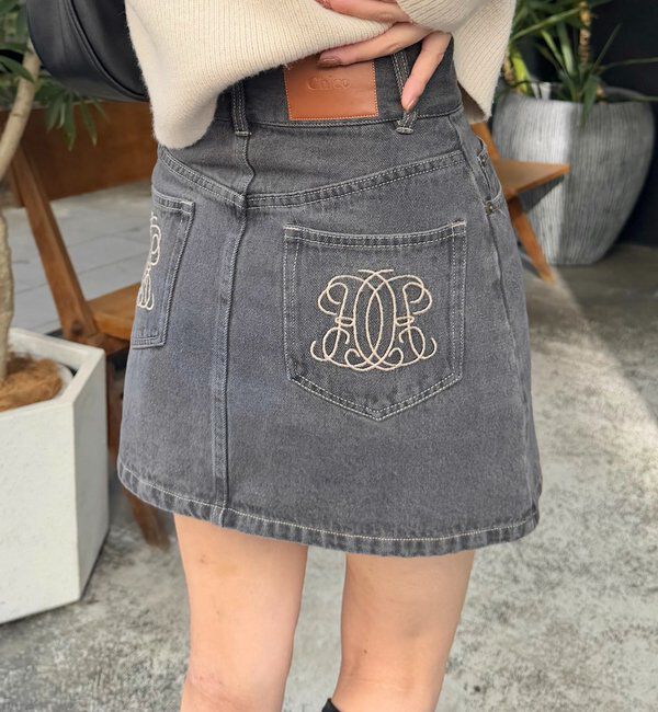  「【WEB限定/セットアップ対応】ポケット刺繍台形デニムスカート」|スカート|グレー