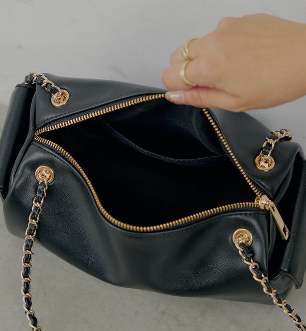  「チェーンハンドル横長スエードバッグ」|ボストンバッグ|