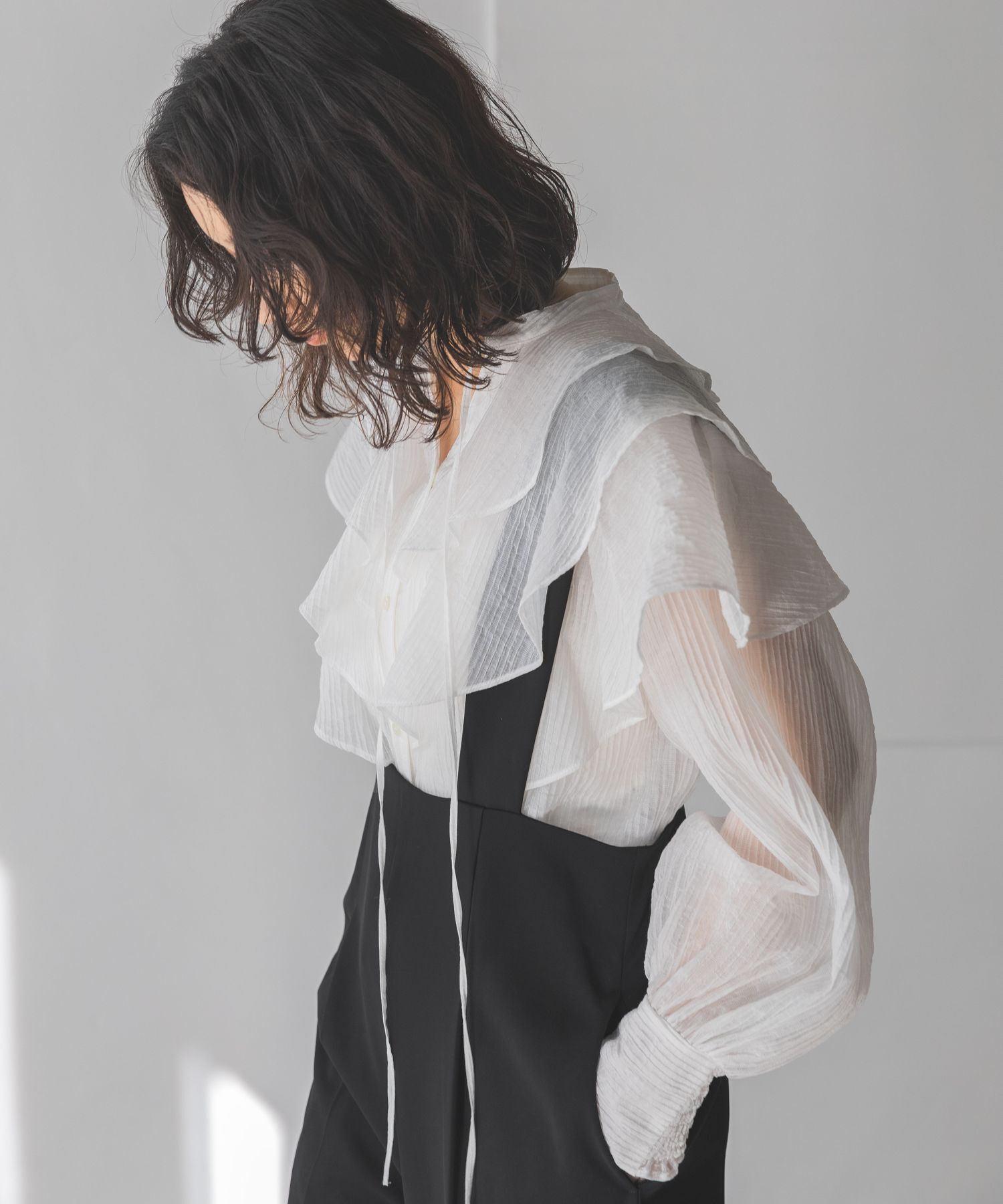 A part by 「アシメフリルクロップドブラウス」|シャツ・ブラウス|