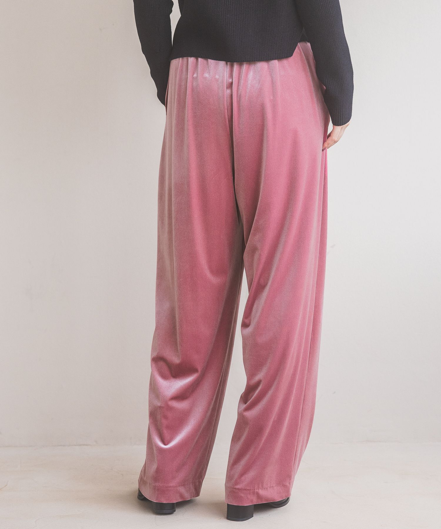 A part by 「ベロアイージーパンツ」|その他|