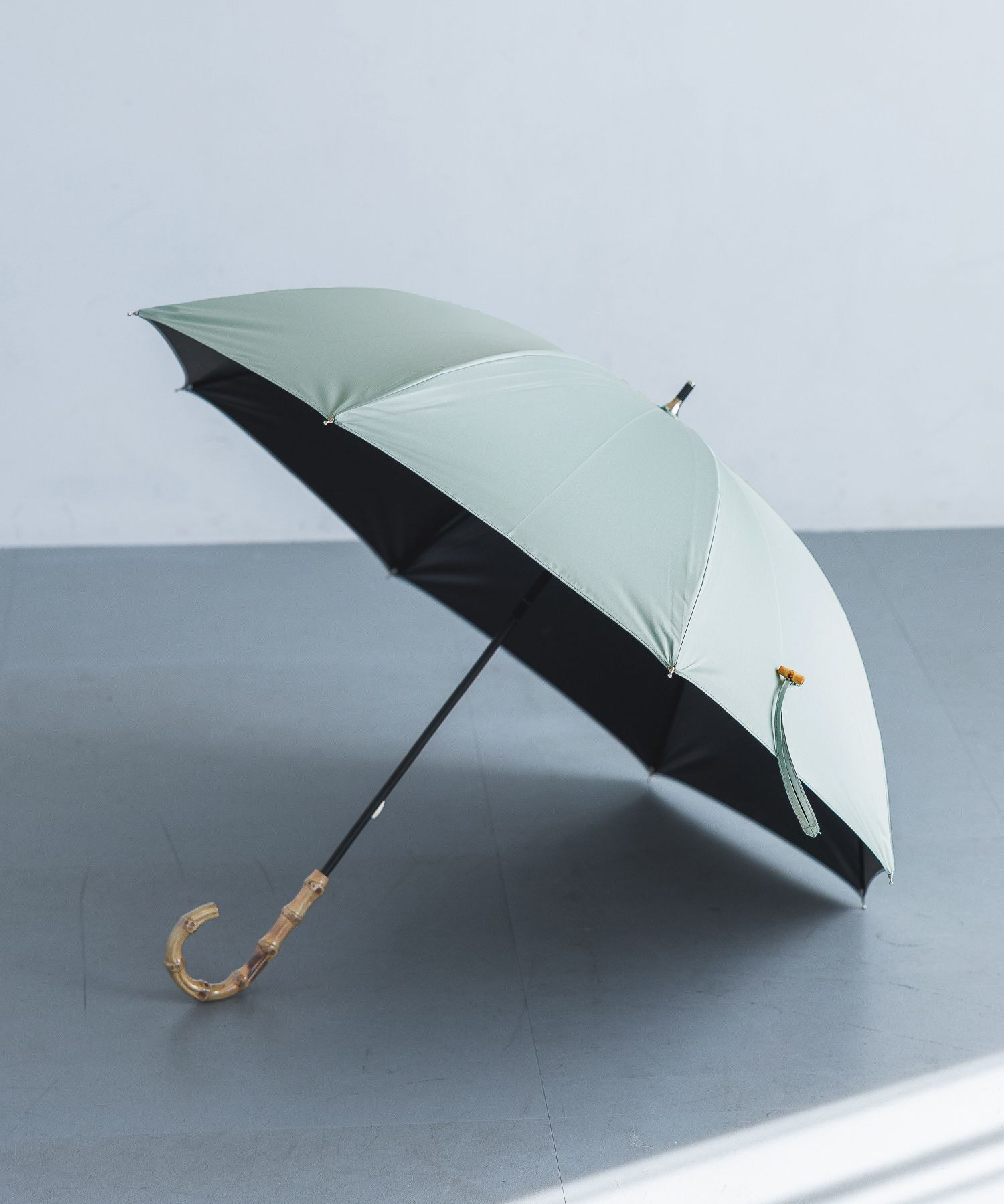 A part by 「【晴雨兼用】バンブーハンドルシャコウガサ」|傘|ライトブルー