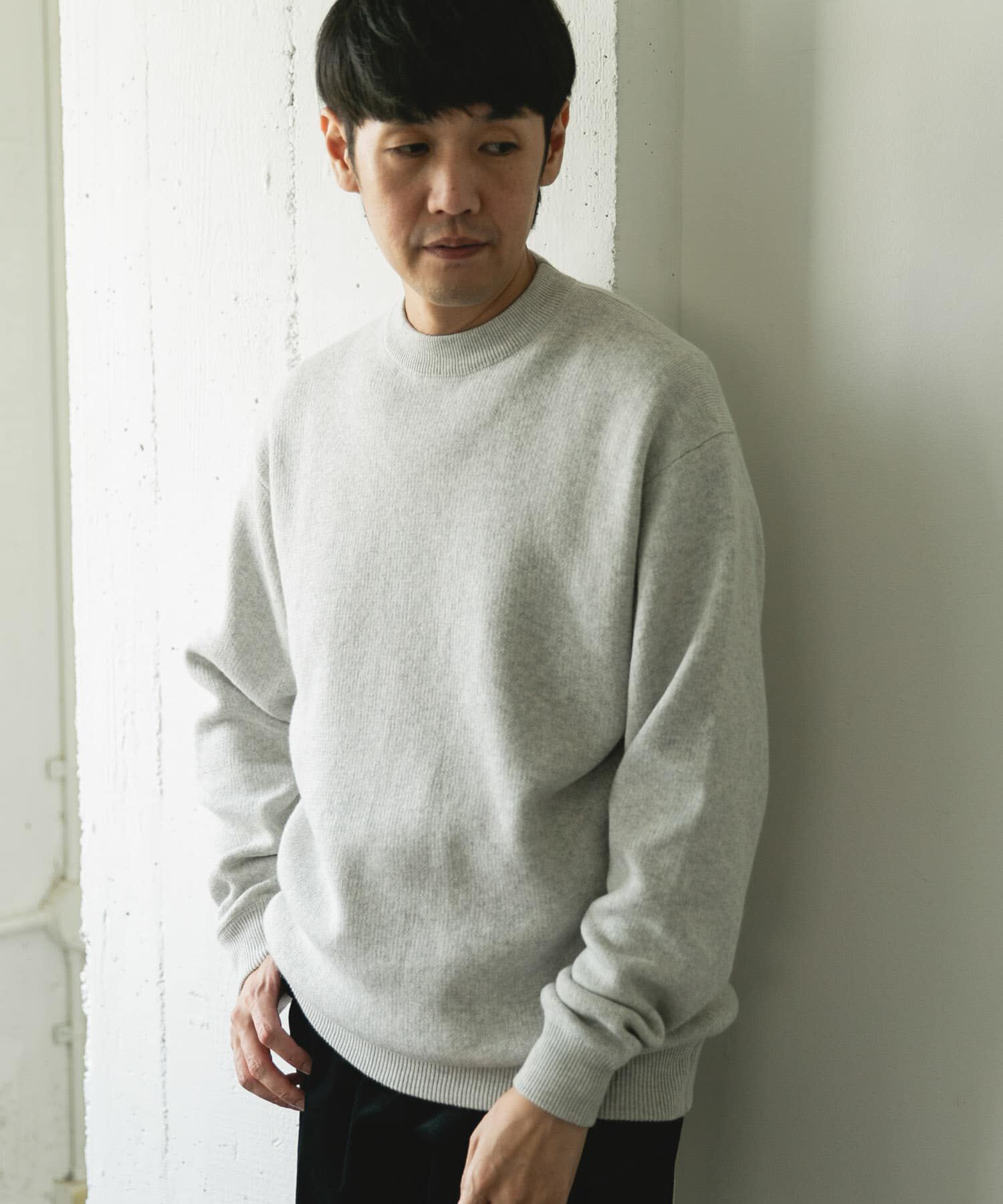 URBAN RESEARCH DOORS「『一部WEB限定カラー』コットンウール クルーネックニット」|ニット・セーター|ライトグレー