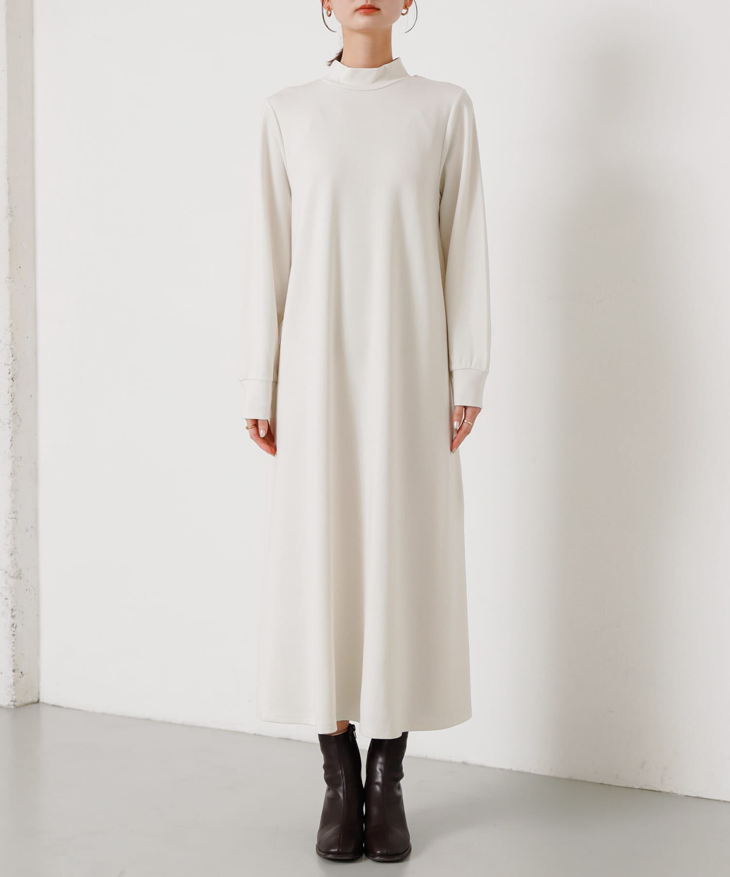 SENSE OF PLACE by URBAN RESEARCH「シャギーベストレイヤードワンピース」|ワンピース|