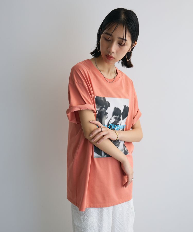 AnriettMusee「レトロフラワーロゴ入りプリントTシャツ」|Tシャツ・カットソー|