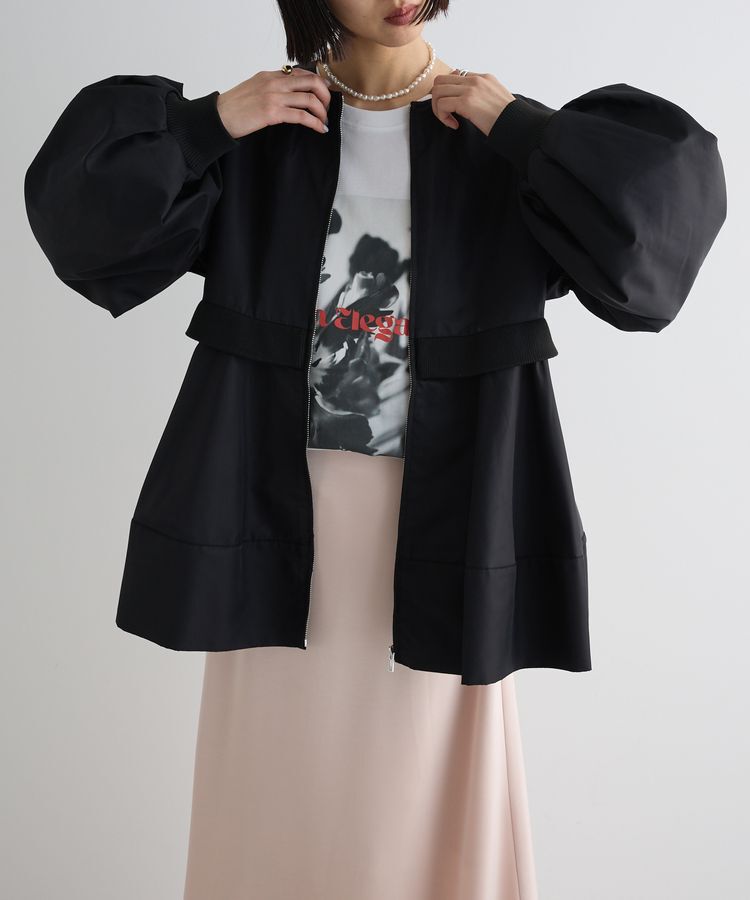 AnriettMusee「レトロフラワーロゴ入りプリントTシャツ」|Tシャツ・カットソー|