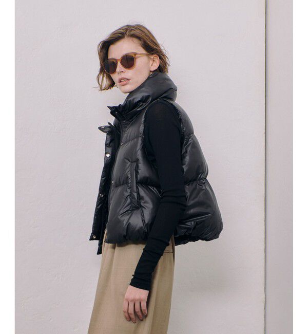 allureville「ライトタフタショートダウンベスト」|ダウンベスト・ベスト|