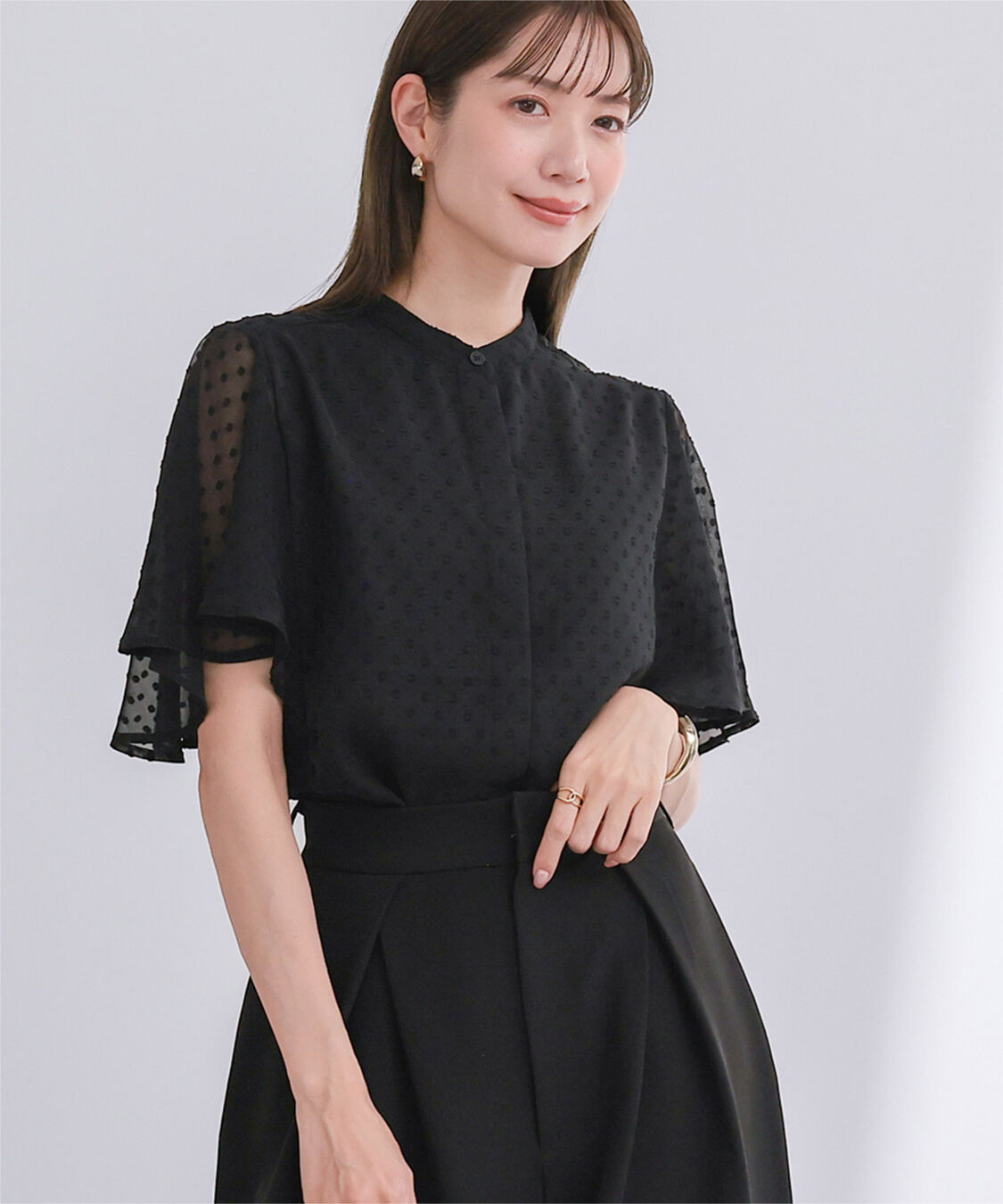 ur's「シアードットフレアスリーブブラウス」|シャツ・ブラウス|ブラック