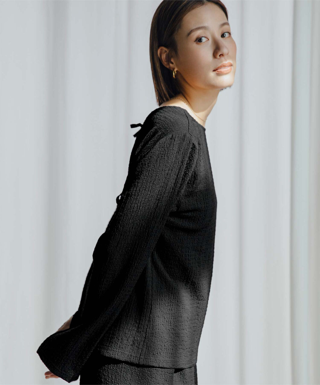 ur's「【黒川翼さんコラボアイテム】前後2wayトップス&times;スカートセットアップ/ラッシュガード」|シャツ・ブラウス|