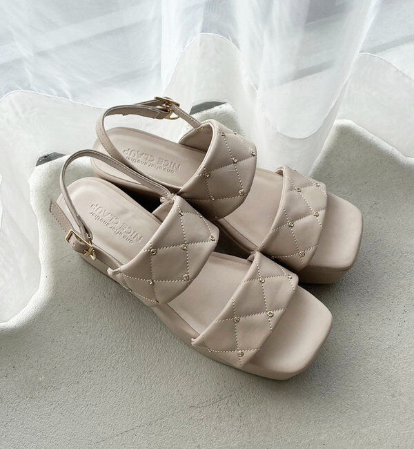  「【前田大翔さんyoutubeセレクトアイテム】ビジュースタッズキルトサンダル」|その他|