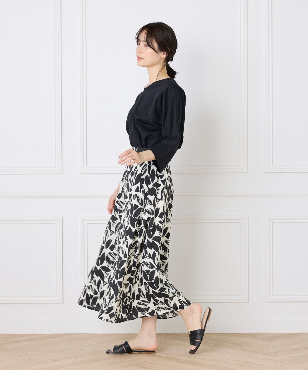 INED「《WEB限定》Vネックドルマンカットソー」|Tシャツ・カットソー|