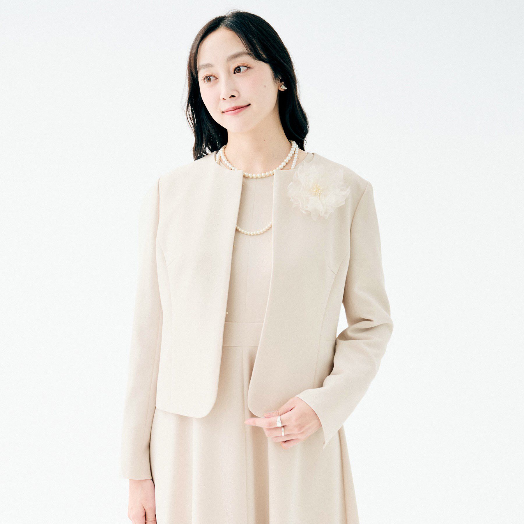 UNTITLED「ノーカラージャケット」|ノーカラージャケット|グレージュ(050)