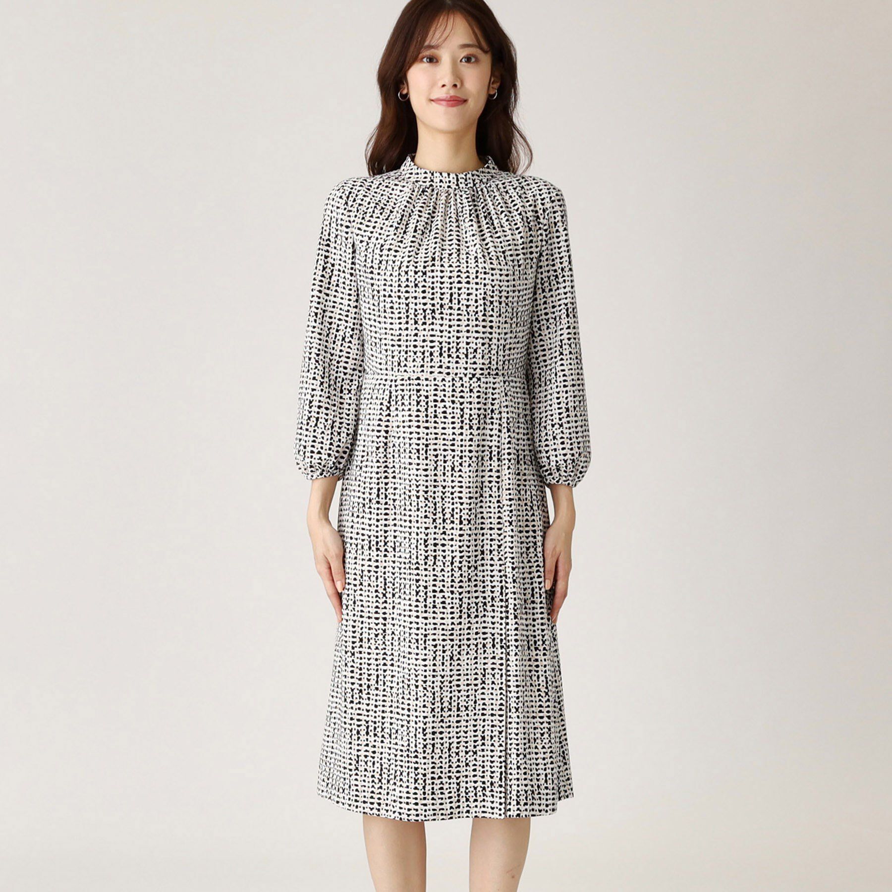 COUP DE CHANCE「【洗える／日本製】ジオメトリック柄フレアワンピース」|ワンピース|