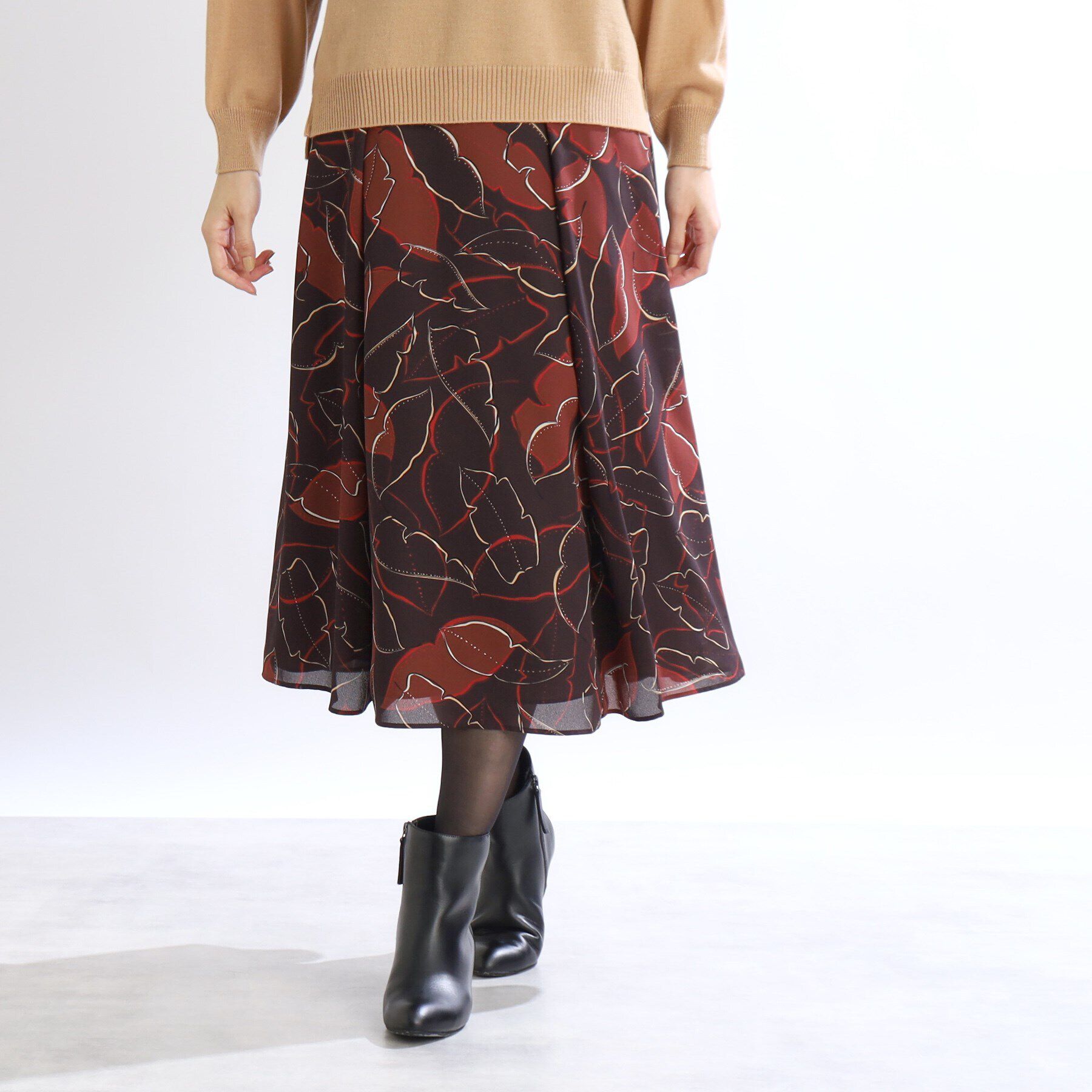 Reflect「【着映えスカート/WEB限定カラーあり／洗える】リーフプリントスカート」|スカート|