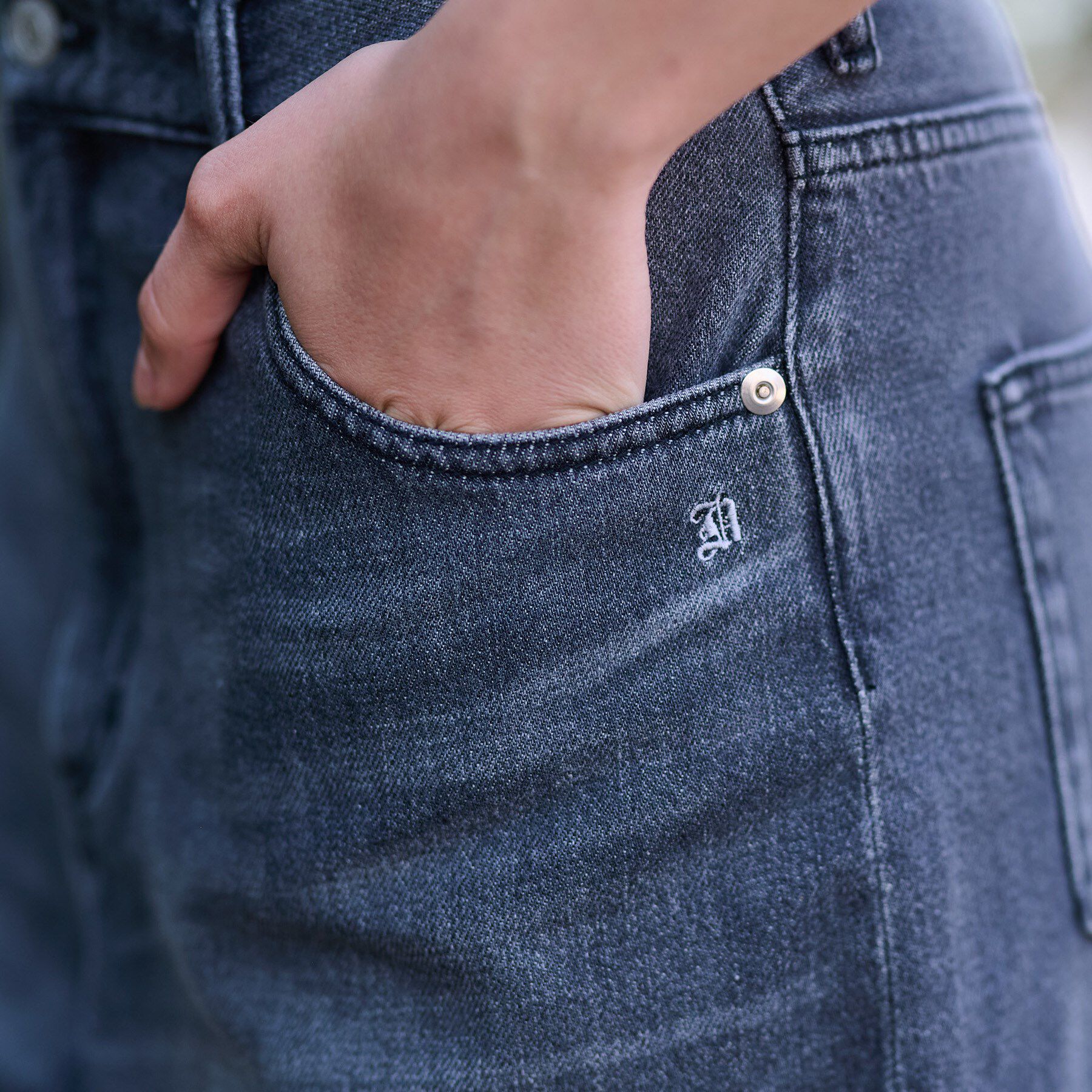 DRESSTERIOR「【大人百花モデル美香さん着用/CLASSY.12月号/otonaMUSE11月号掲載】ヴィンテージ加」|デニム|