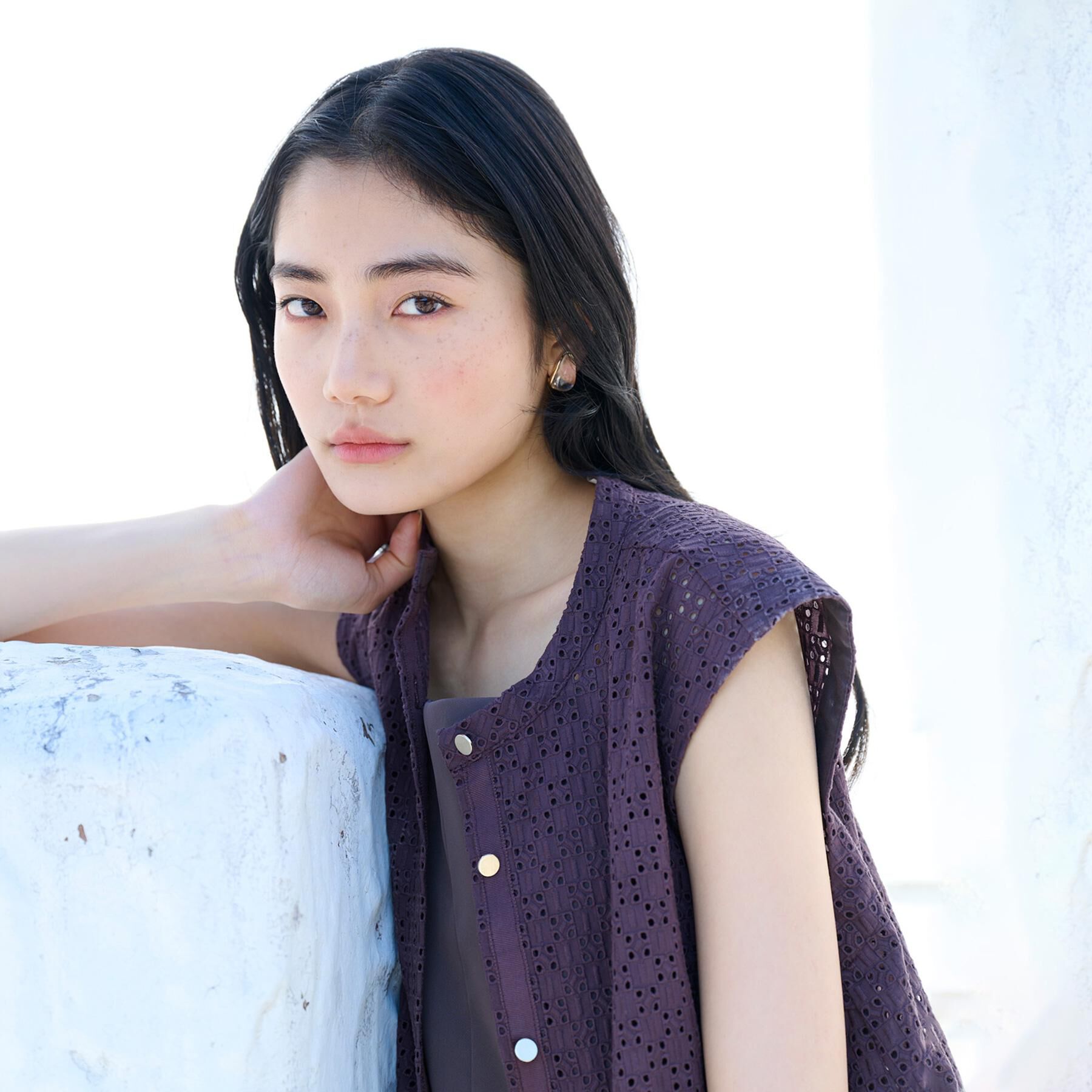 grove「繊細なレースで魅せるエンブロイダリーレースバンドカラーシャツ」|シャツ・ブラウス|