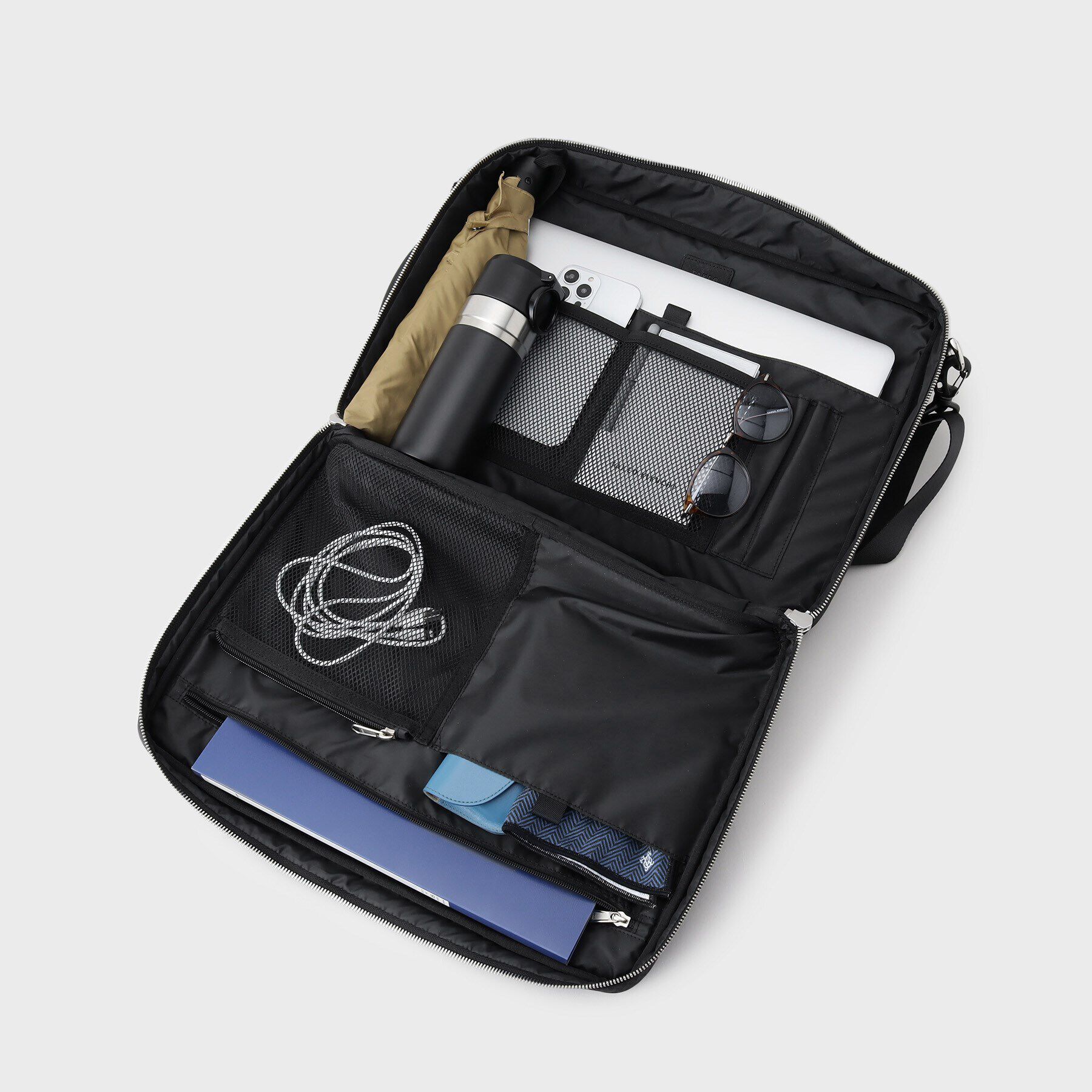 TAKEO KIKUCHI「【3WAY/15インチPC対応】ヒートエンボス矢絣柄 バッグ」|リュック|