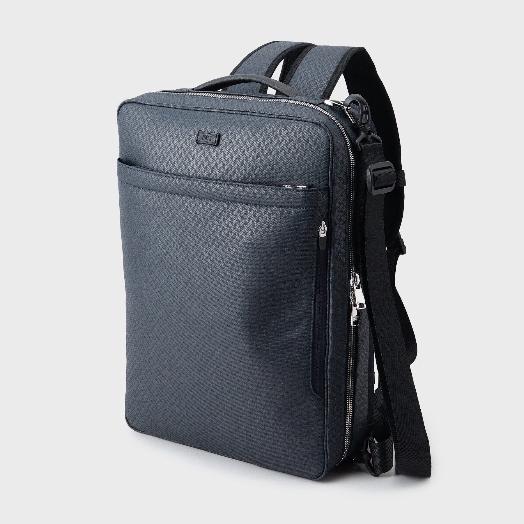 TAKEO KIKUCHI「【3WAY/15インチPC対応】ヒートエンボス矢絣柄 バッグ」|リュック|ネイビー(194)