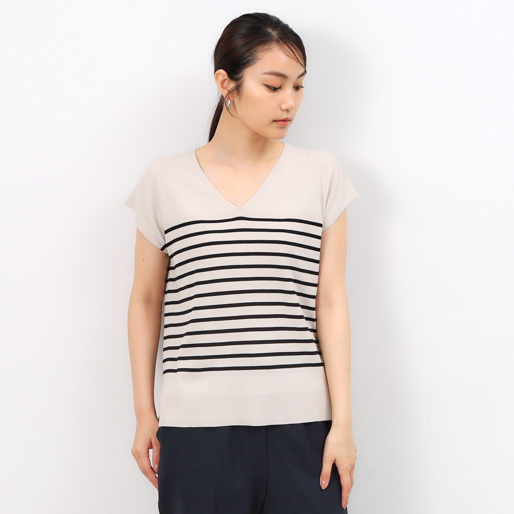 OPAQUE.CLIP「クールタッチVネックフレンチスリーブニット【UVケア/接触冷感/洗濯機洗い可】」|ニット・セーター|