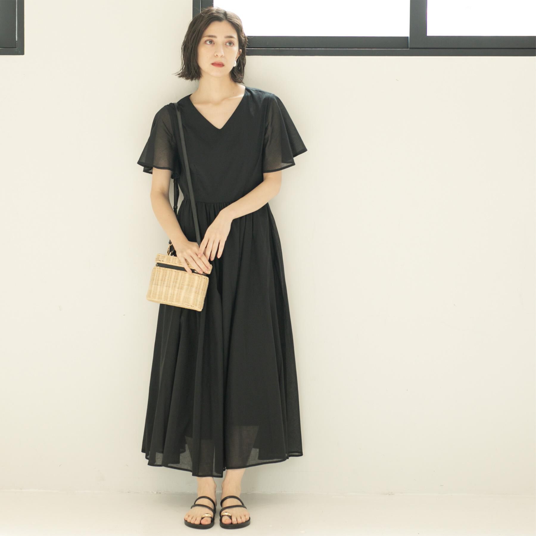 OPAQUE.CLIP「Vネックフィット＆フレアドレス/オーガニックコットン混【洗濯機洗い可】」|ワンピース|