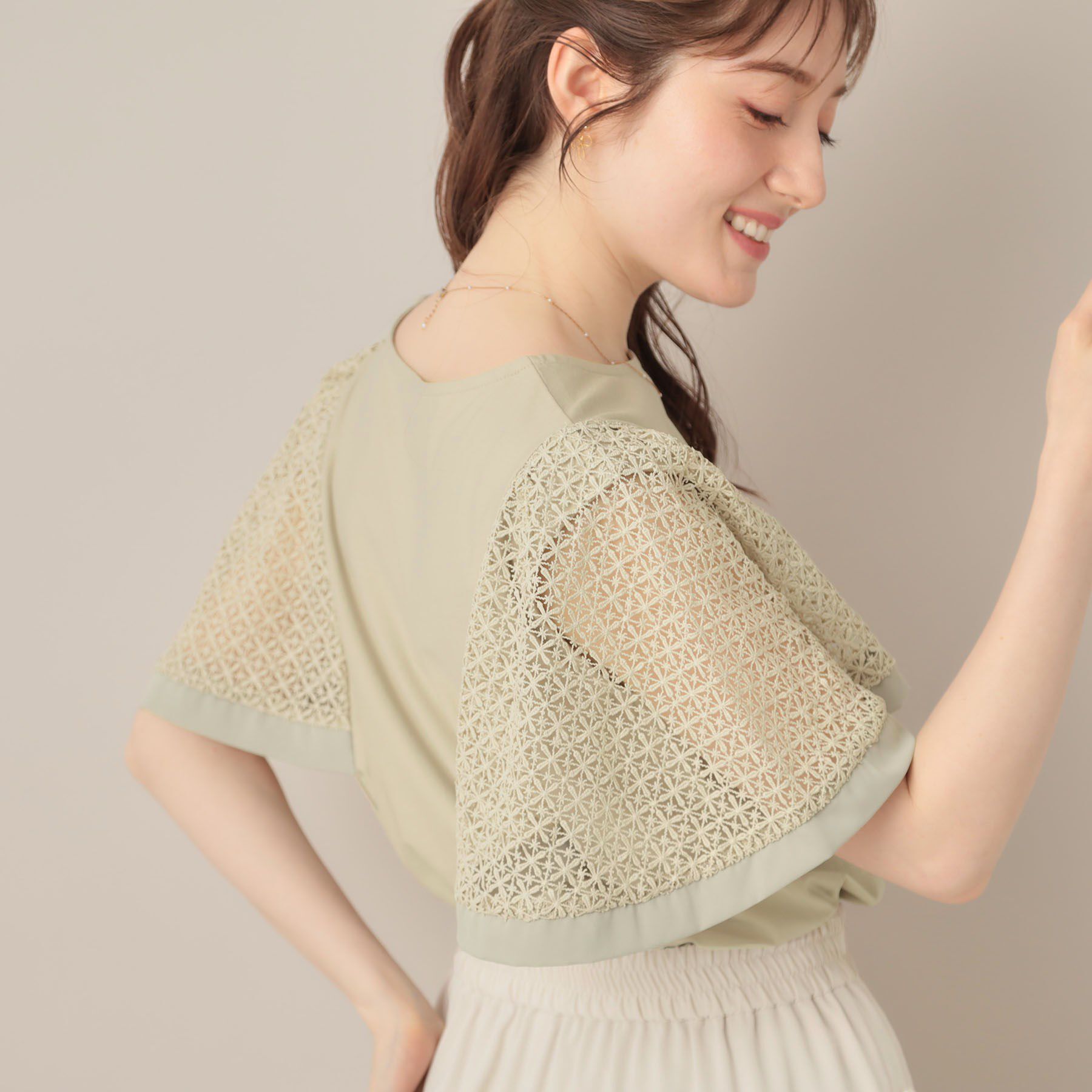 Couture broach「【接触冷感・5分袖】ケミカルレースフレアスリーブトップス」|Tシャツ・カットソー|