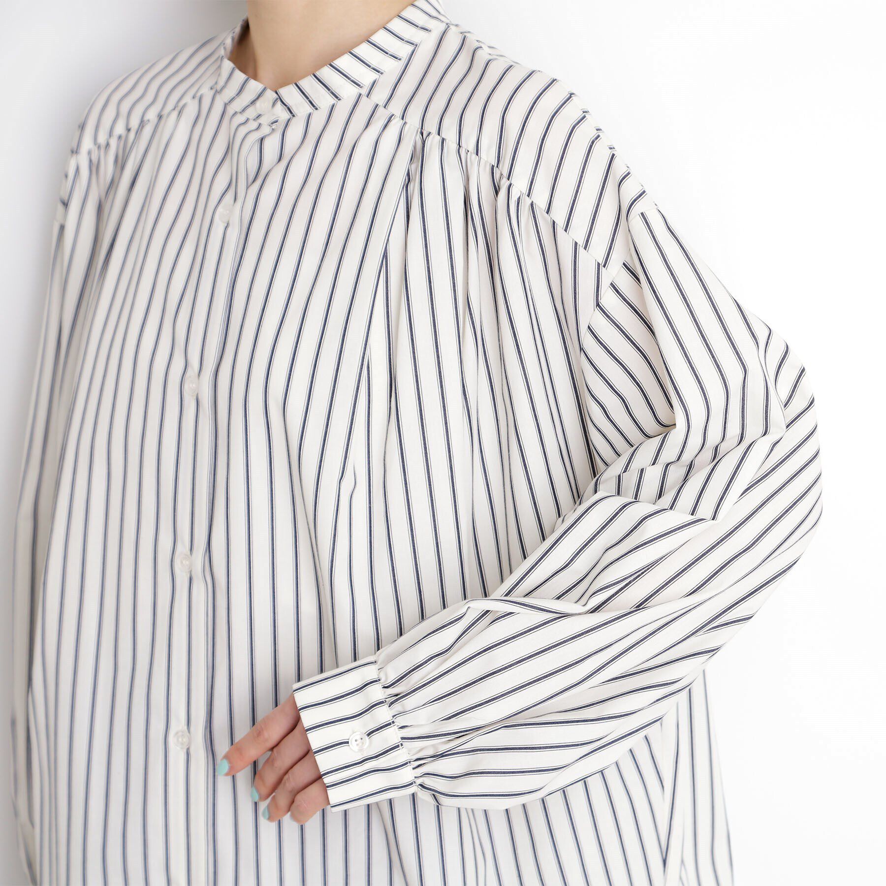 THE SHOP TK「バックシャーリングシャツ【洗える】」|シャツ・ブラウス|