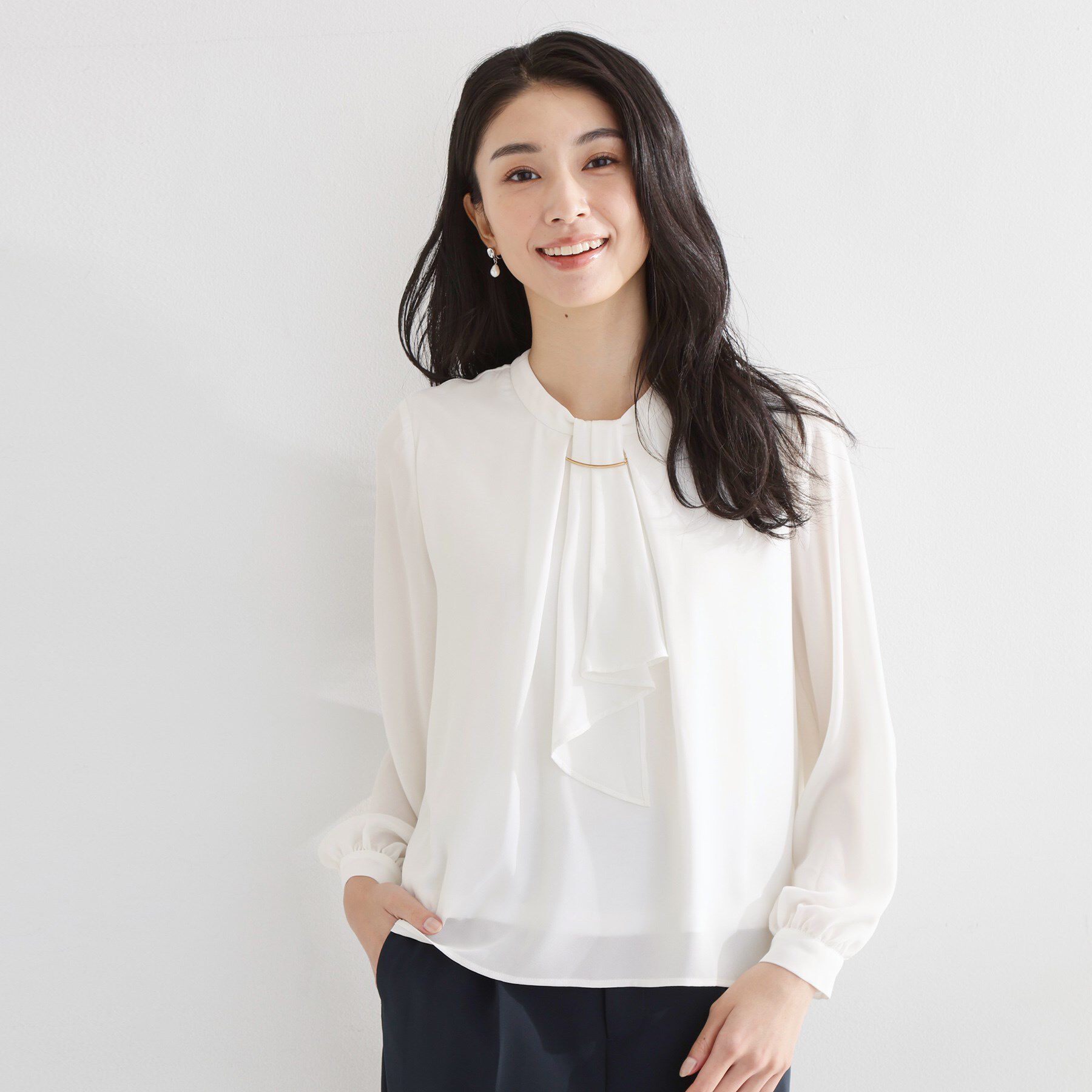 THE SHOP TK「バー付きラッフルタイブラウス」|シャツ・ブラウス|