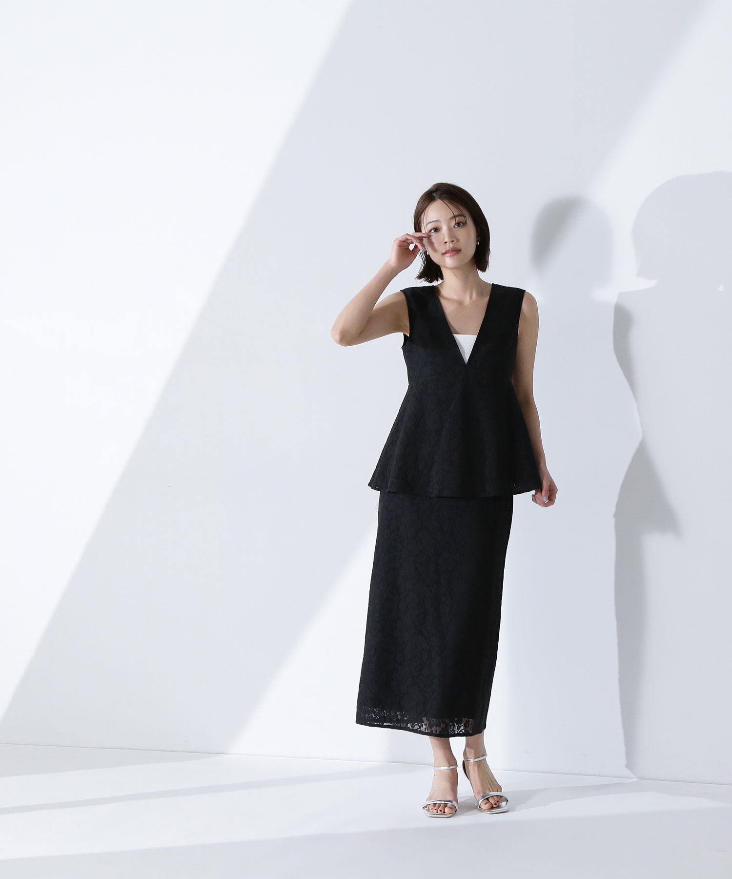  「ペプラムレースセットアップ」|ワンピース|クロ