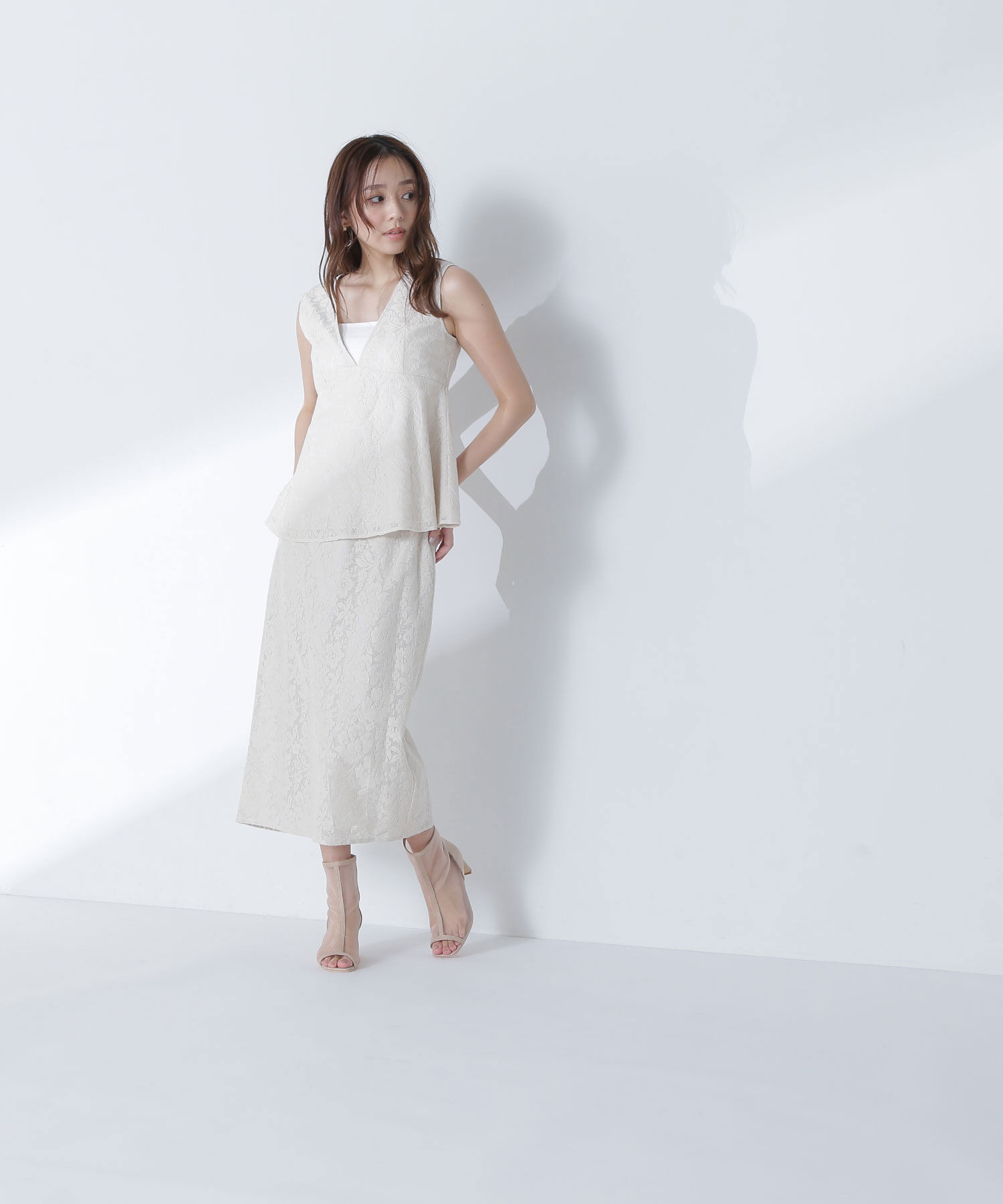  「ペプラムレースセットアップ」|ワンピース|