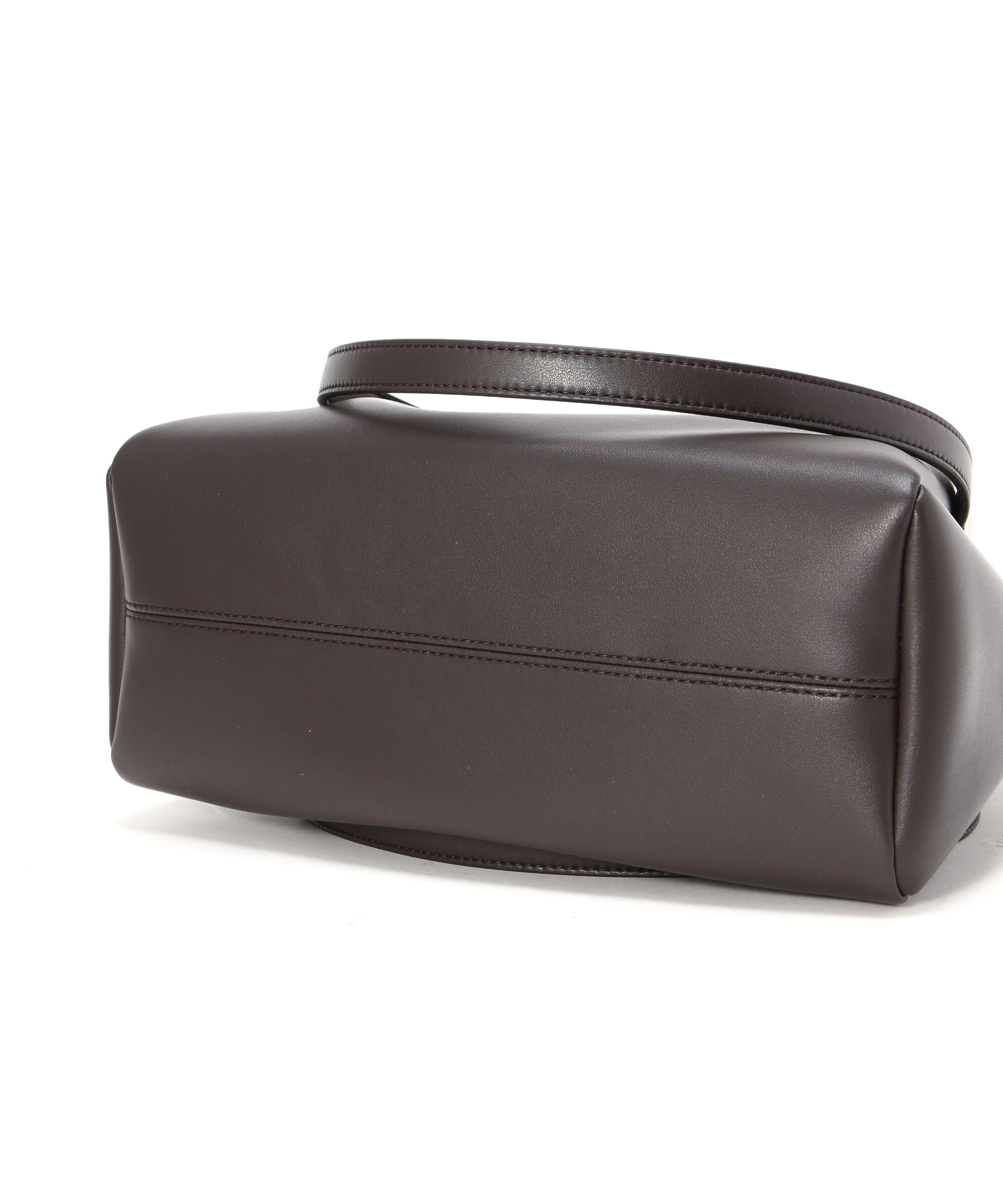  「メタルハンドルタックショルダーバッグ」|ショルダー・メッセンジャー|