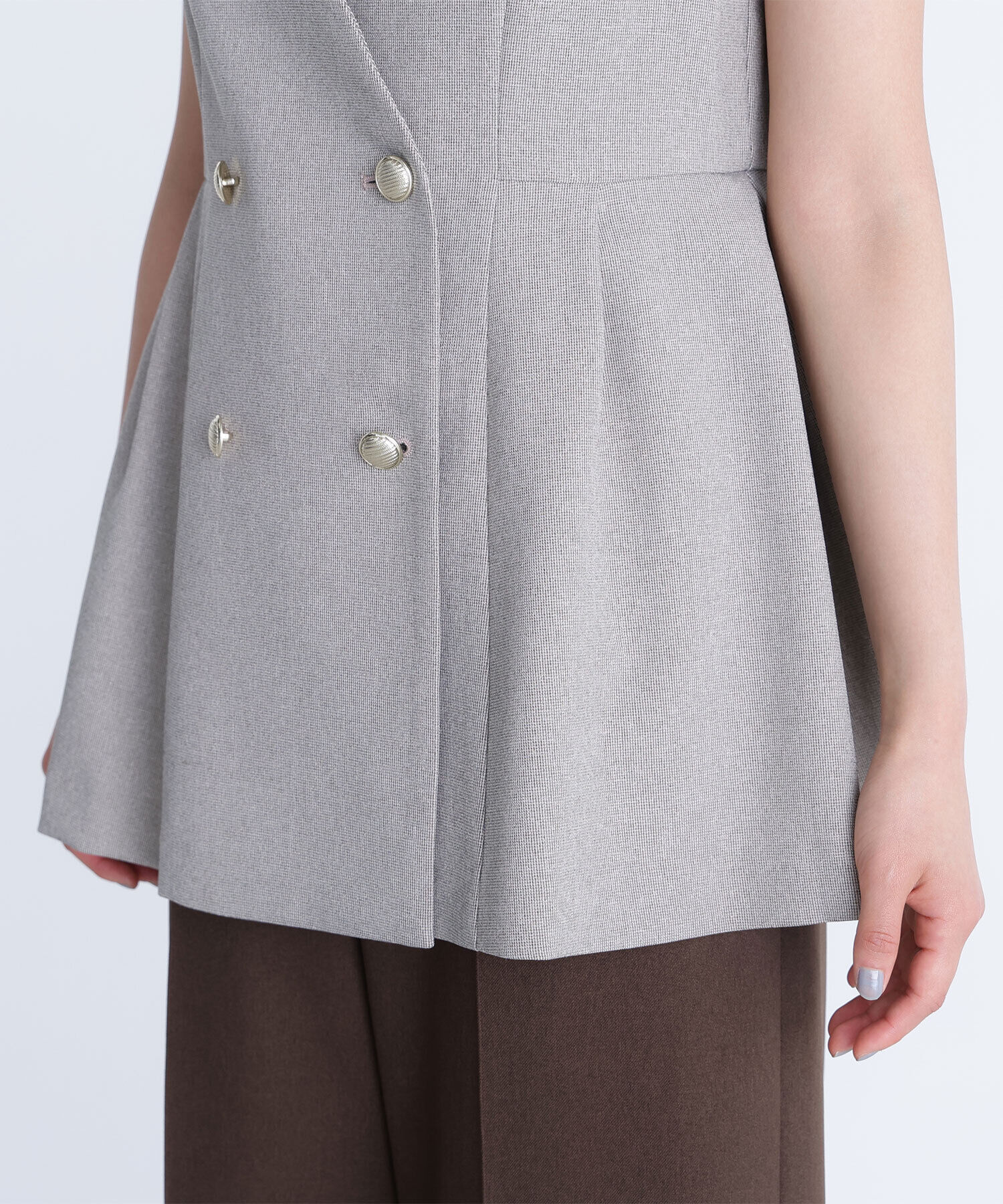  「メタルボタンペプラムジレ」|ブルゾン・スタジャン|