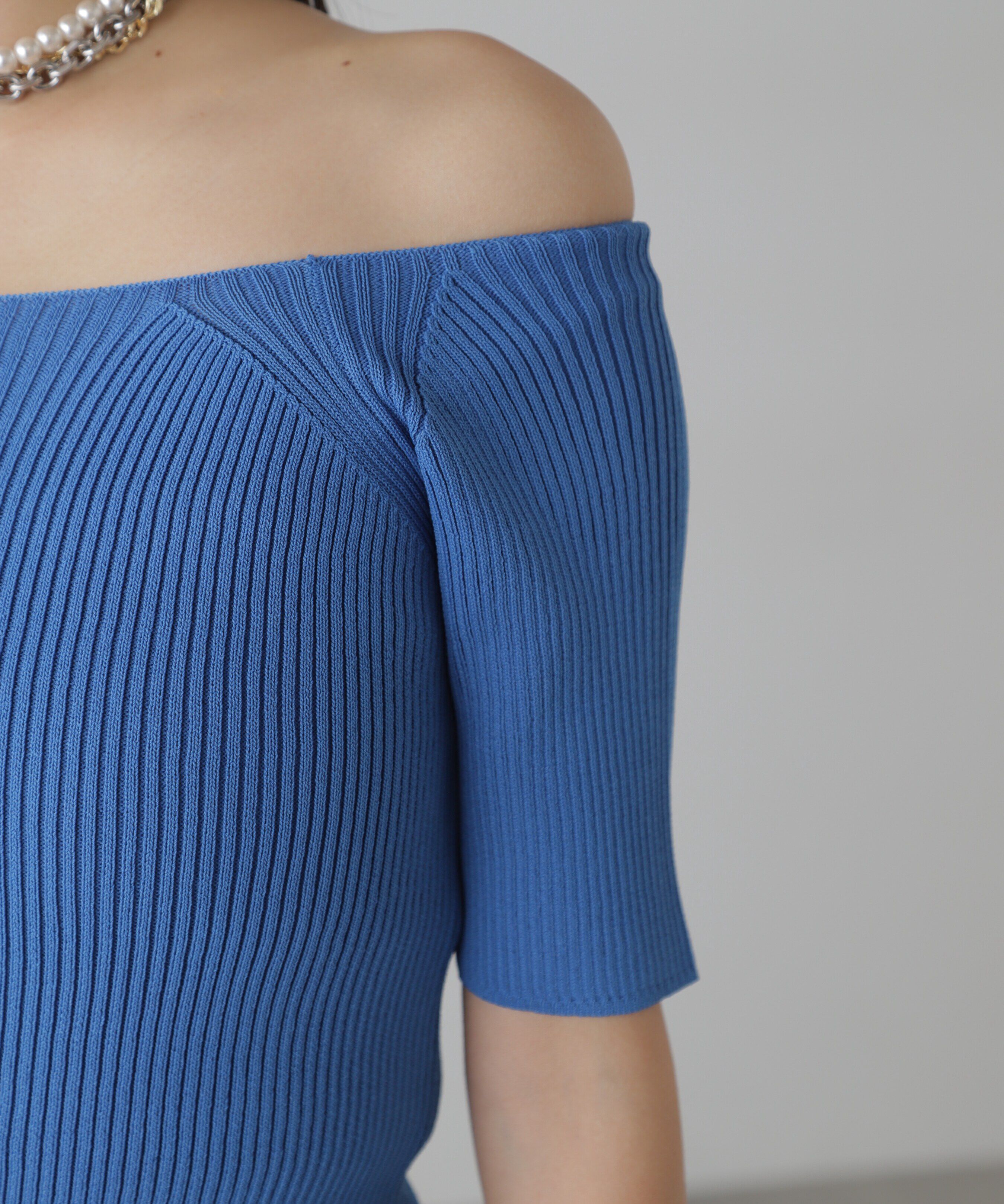  「コンパクトオフショルリブニット」|ニット・セーター|