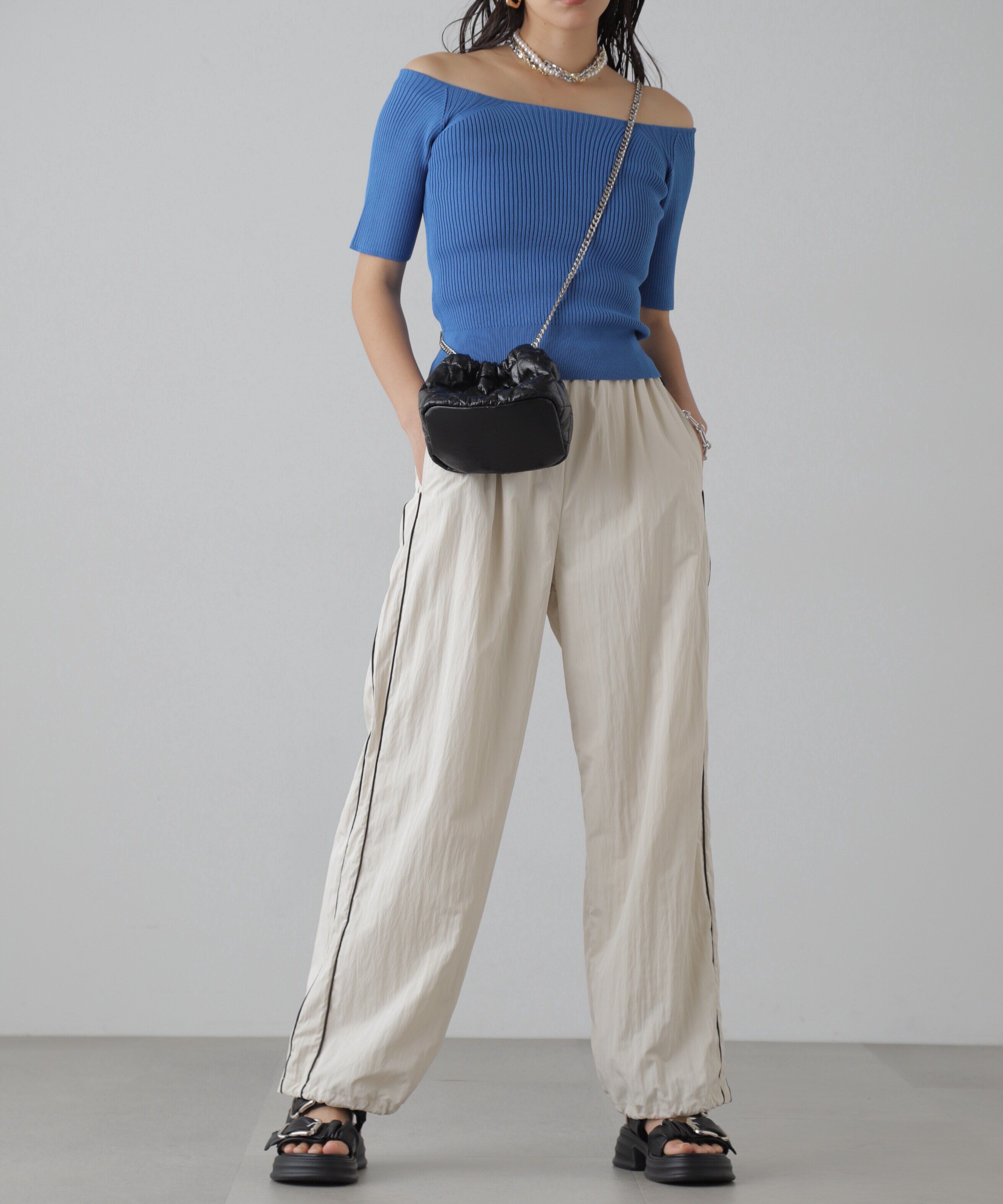  「コンパクトオフショルリブニット」|ニット・セーター|