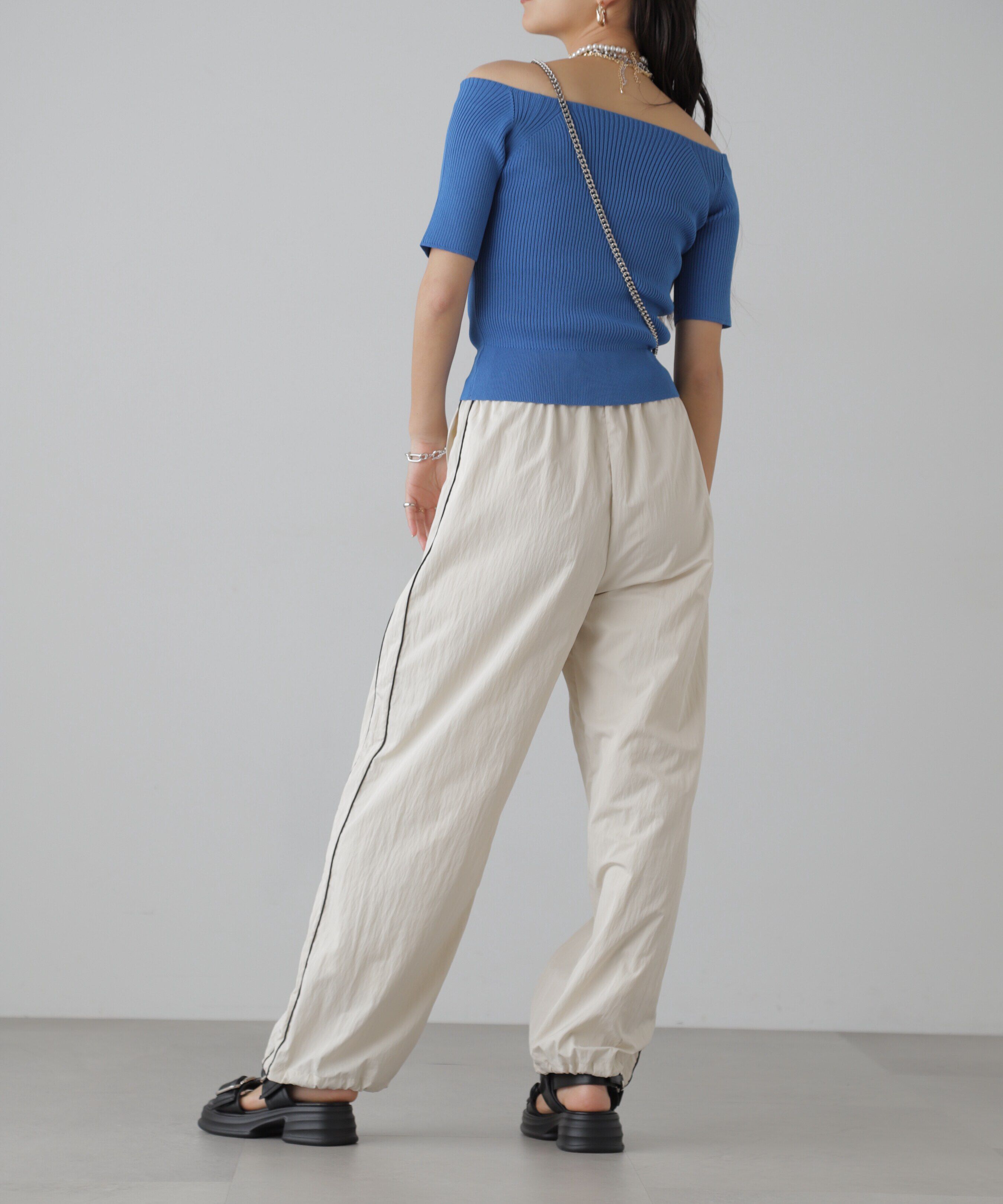  「コンパクトオフショルリブニット」|ニット・セーター|