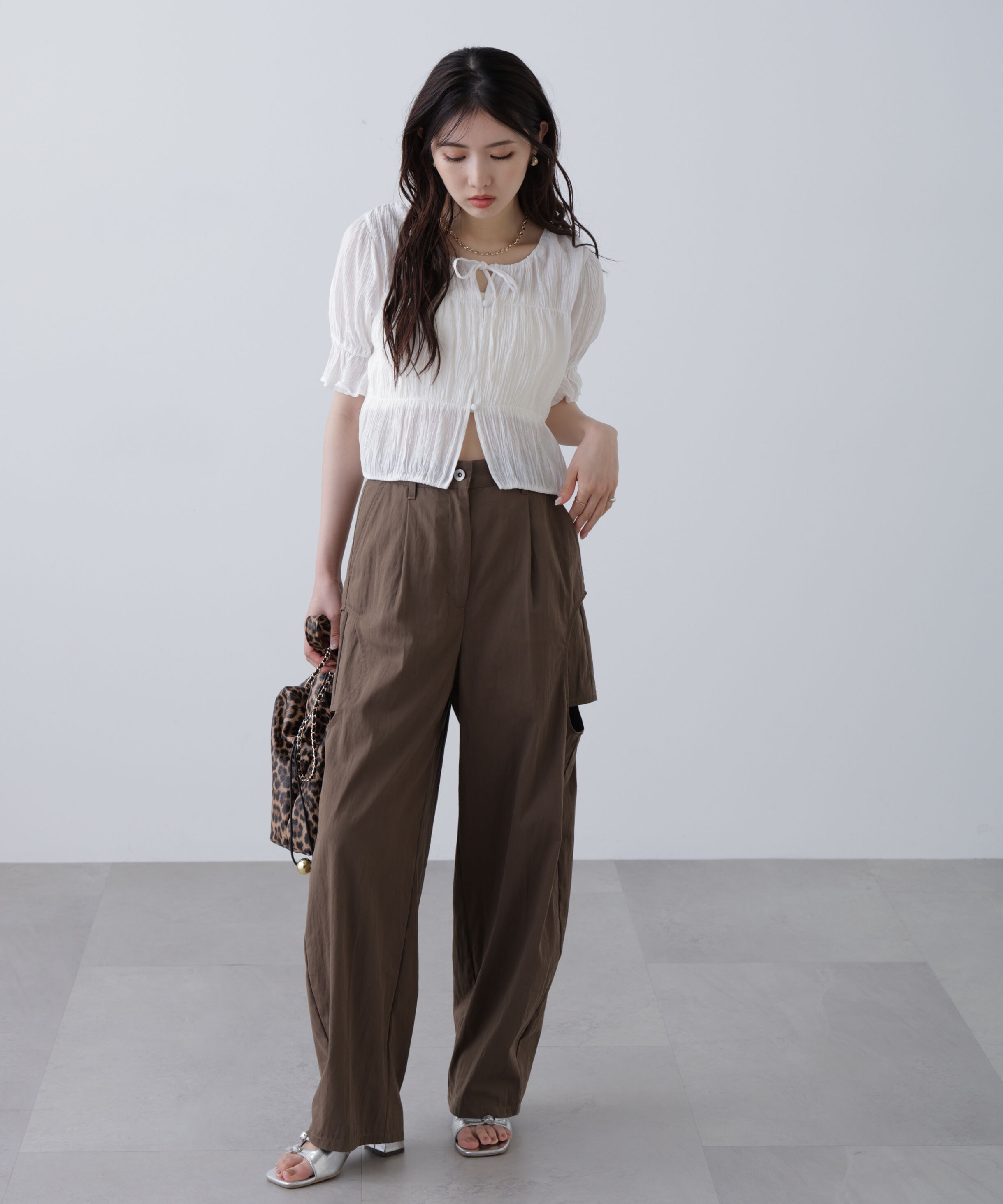  「シアーギャザー前開き短丈半袖ブラウス」|シャツ・ブラウス|