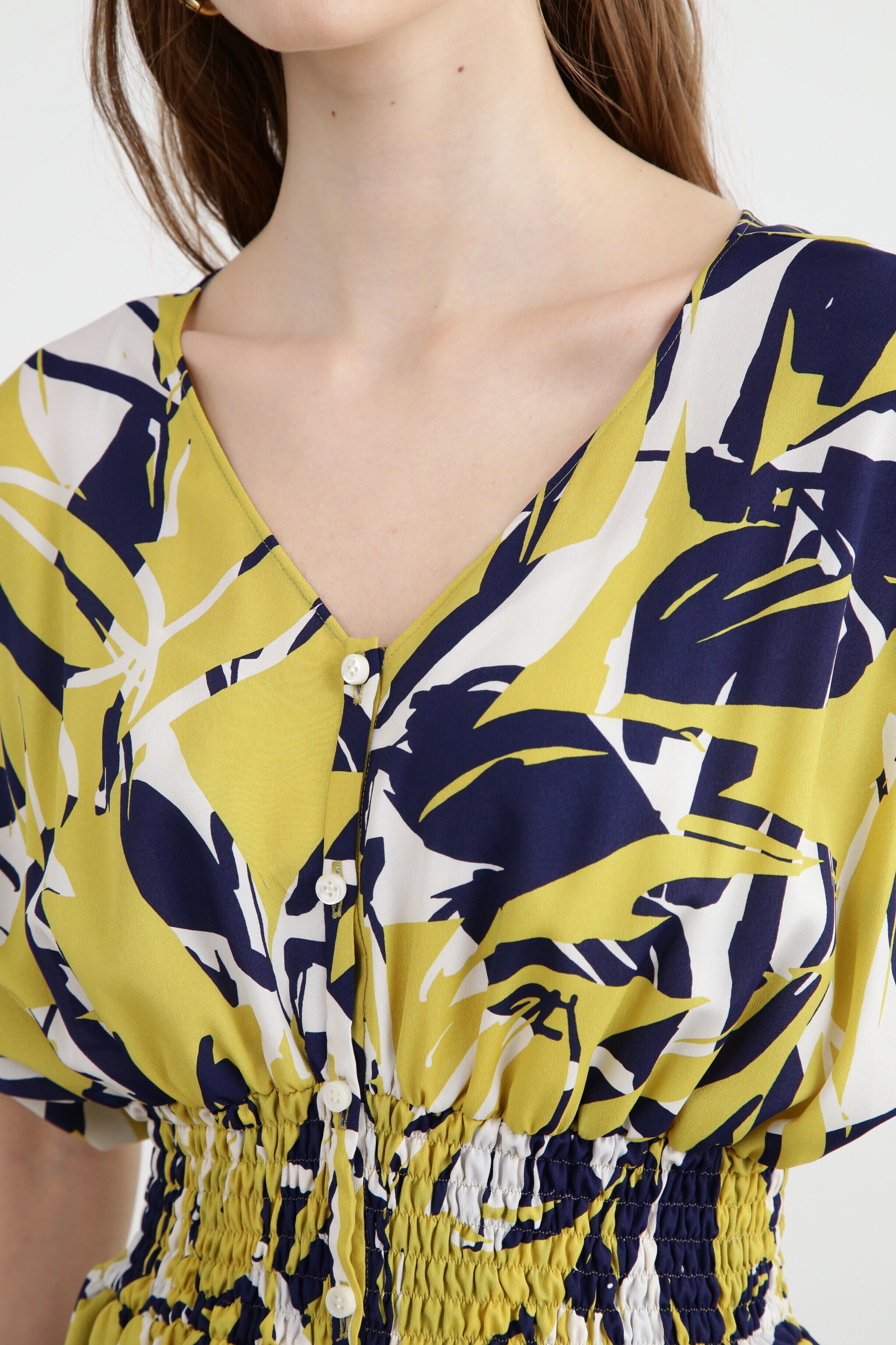  「◆ティアードリーフプリントシャーリングワンピース」|ワンピース|