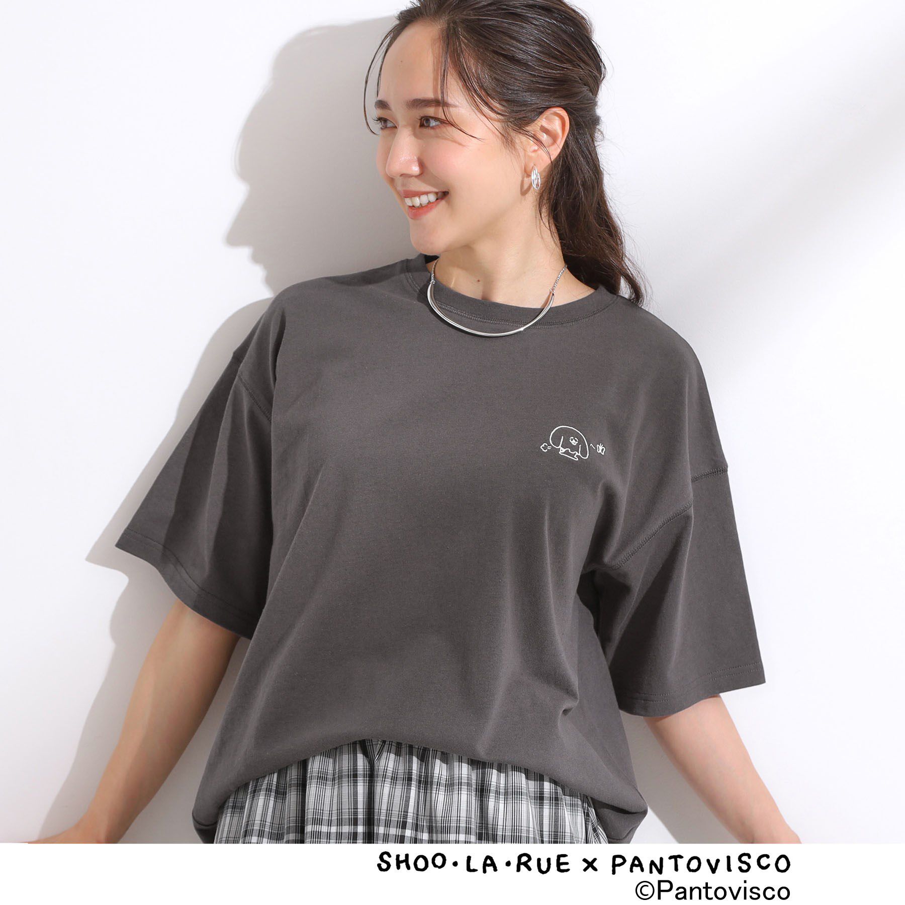 SHOO･LA･RUE「【パントビスコ／ぺろち】プリントTシャツ」|Tシャツ・カットソー|チャコールグレー(3