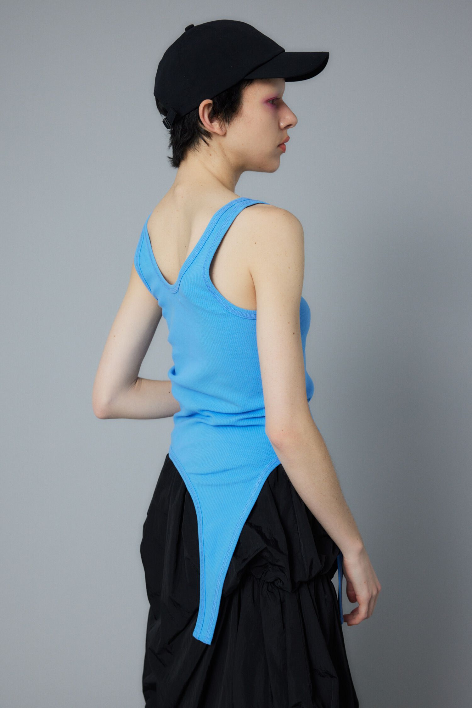HeRIN.CYE「Sheer asymmetry tank」|タンクトップ|