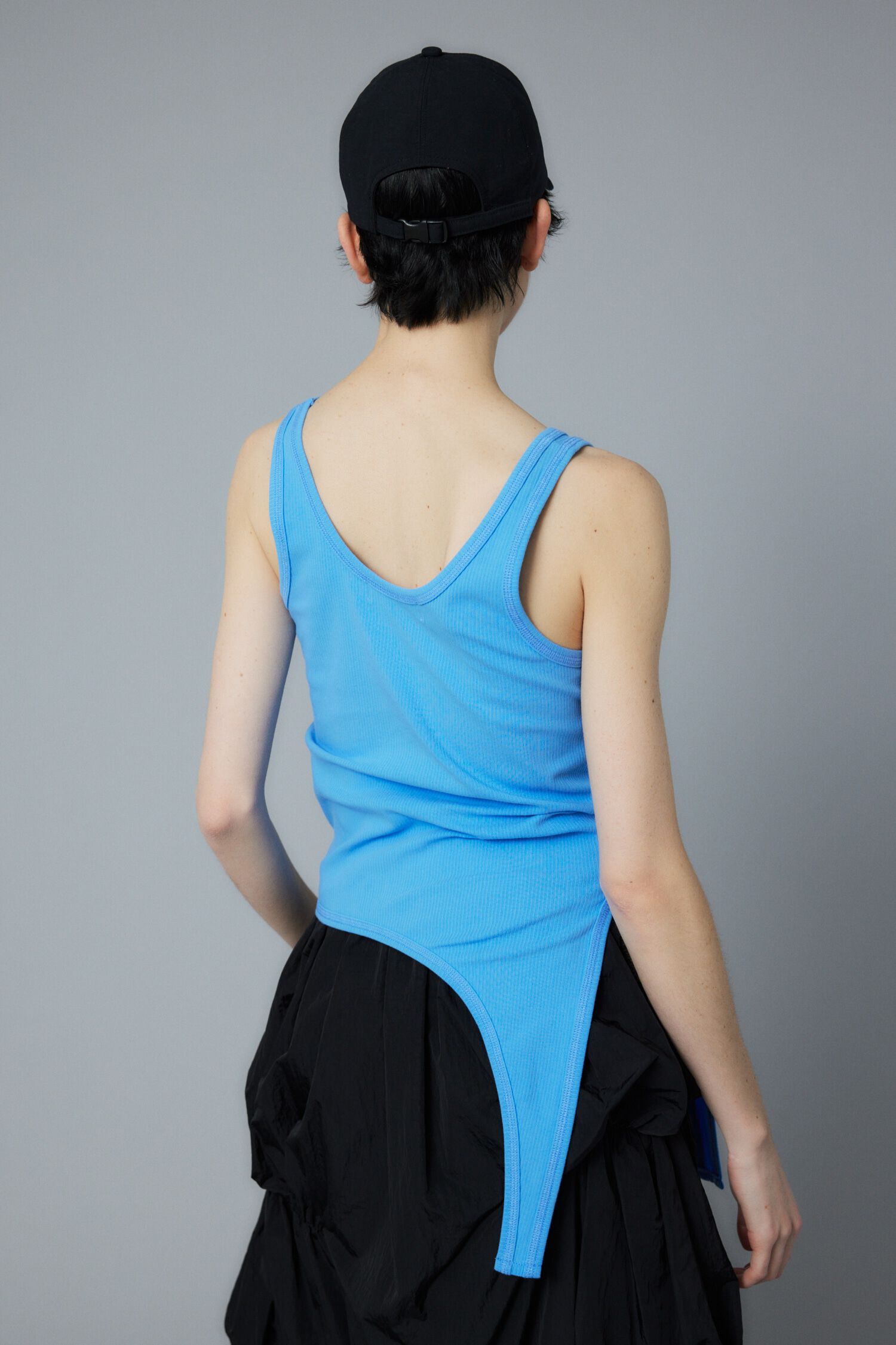 HeRIN.CYE「Sheer asymmetry tank」|タンクトップ|
