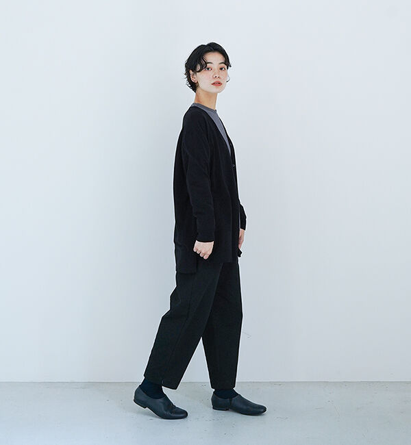 オローネ「Vネックオリオンカーディガン」|カーディガン|