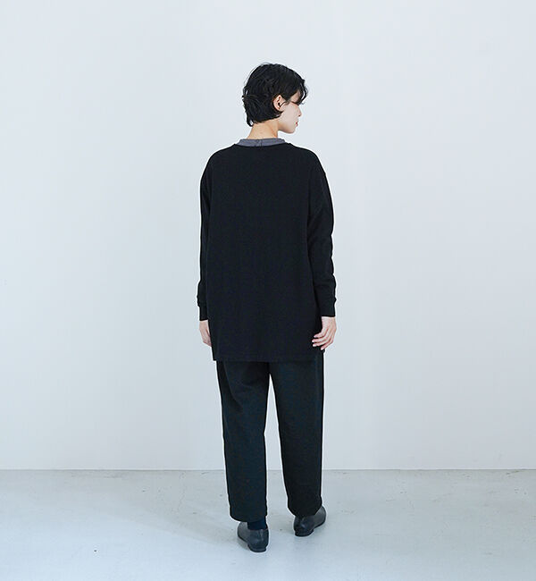 オローネ「Vネックオリオンカーディガン」|カーディガン|