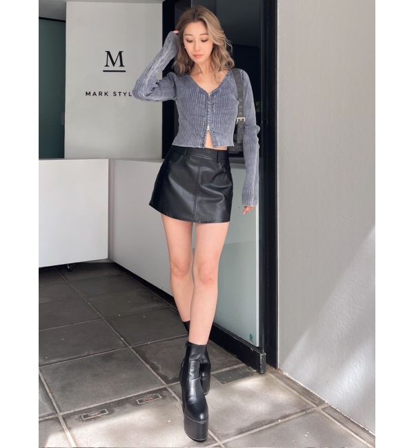 GYDA「フェイクレザースカートライクショートパンツ」|スカート|