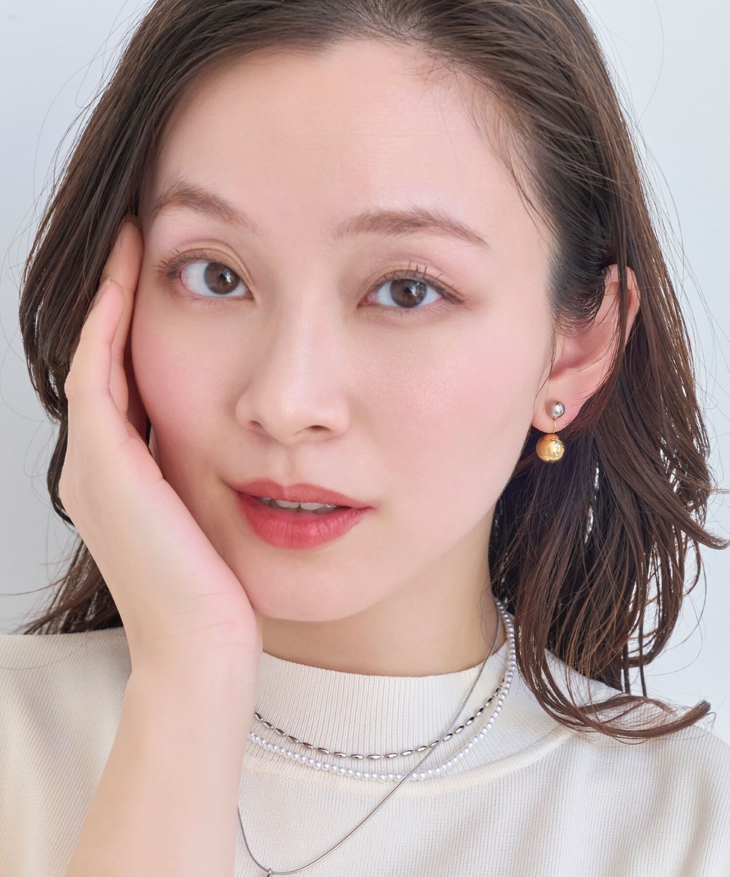 Phoebe「バックモチーフイヤリング　コンビメタル」|イヤリング|