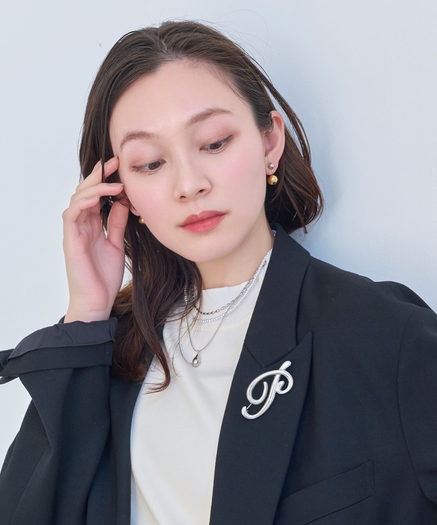 Phoebe「バックモチーフイヤリング　コンビメタル」|イヤリング|