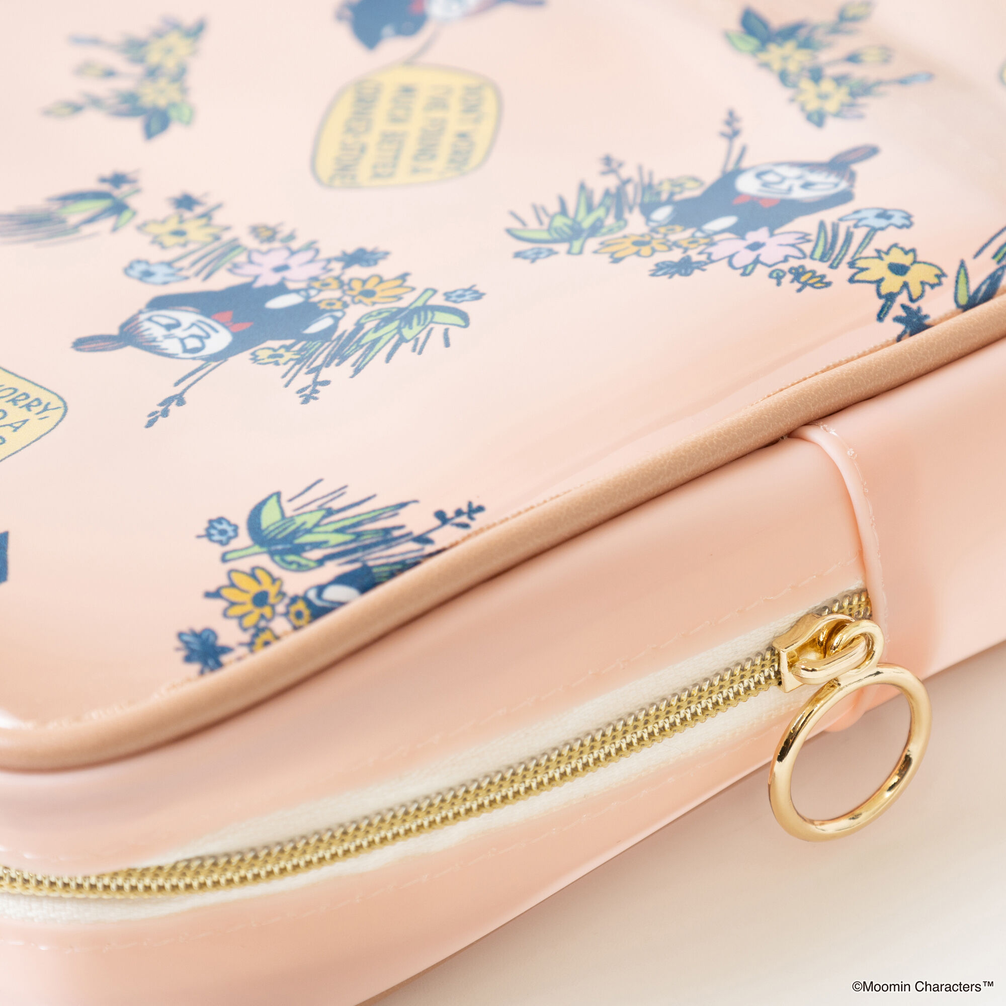  「MOOMIN PATTERN PVC  マルチポーチ」|ポーチ|