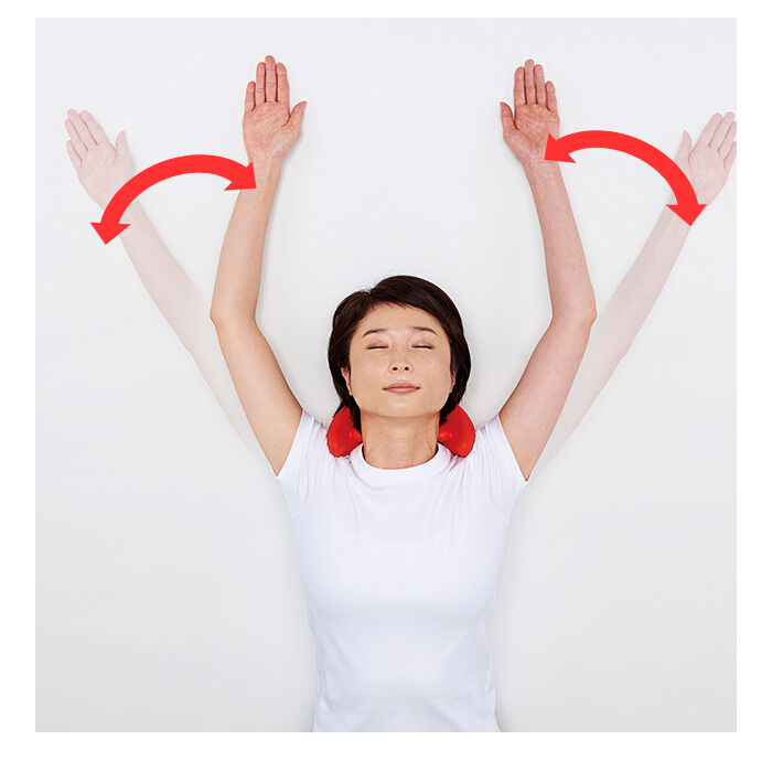 BACKYARD FAMILY「首 ストレッチャー 通販 マッサージ器 肩こり 首ゆら スマホ対策ストレッチャー  かたこり」|マッサージ・ボディスクラブ|