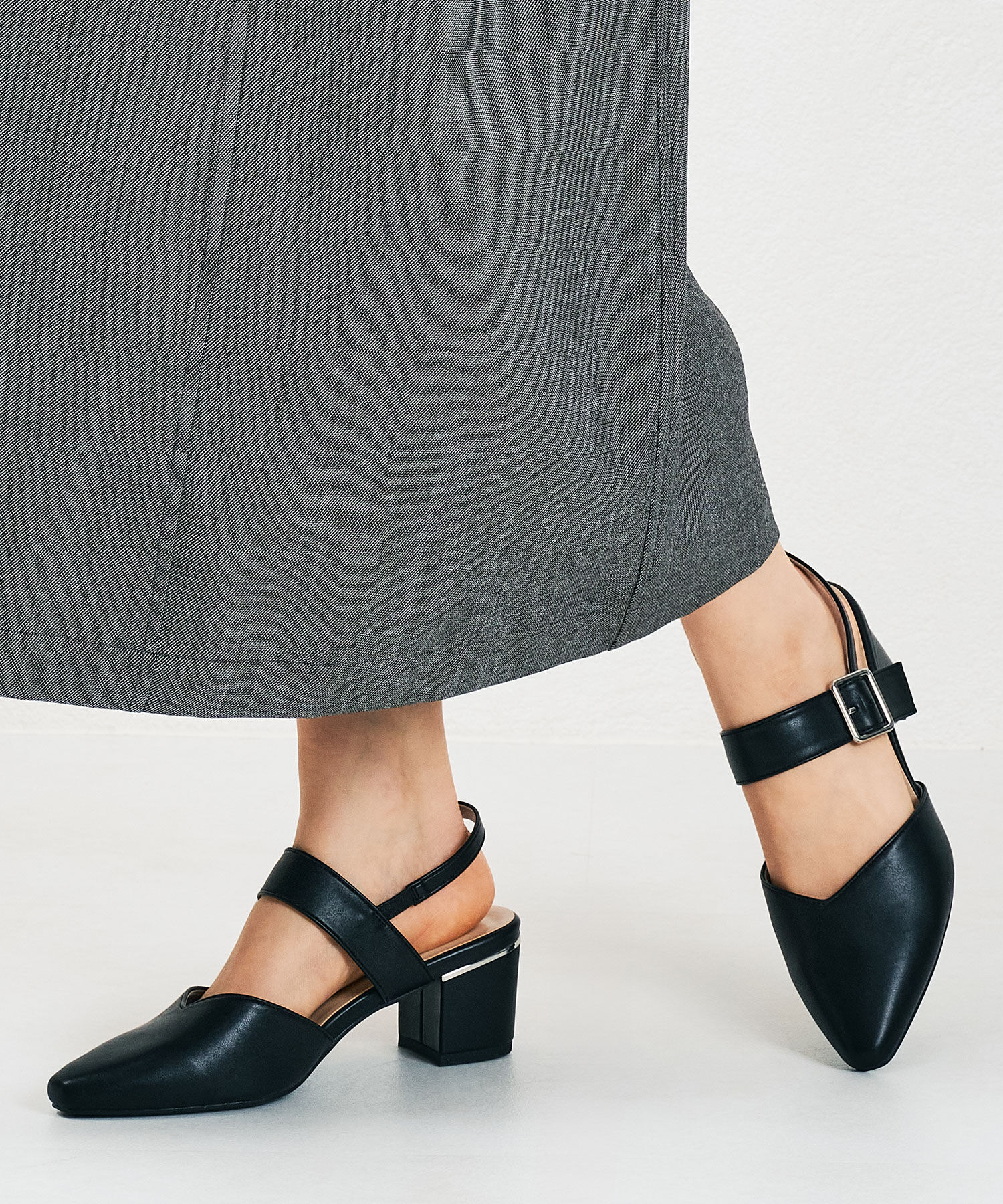 ORiental TRaffic「【アウトレット価格】バックベルトパンプス/41180」|パンプス|BLACK