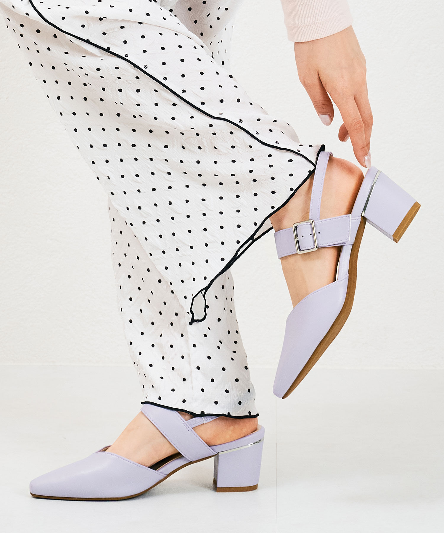 ORiental TRaffic「【アウトレット価格】バックベルトパンプス/41180」|パンプス|PURPLE