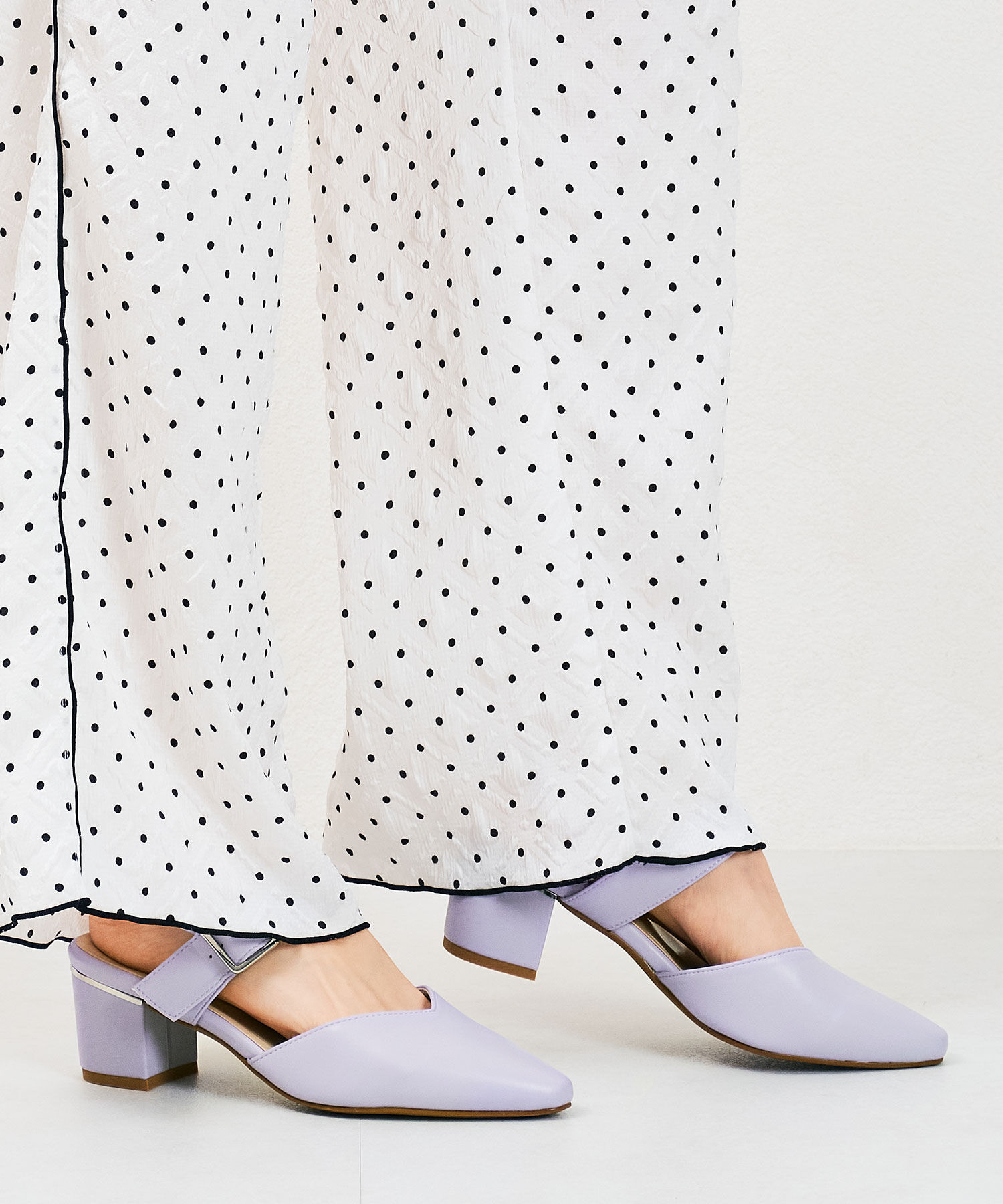 ORiental TRaffic「【アウトレット価格】バックベルトパンプス/41180」|パンプス|