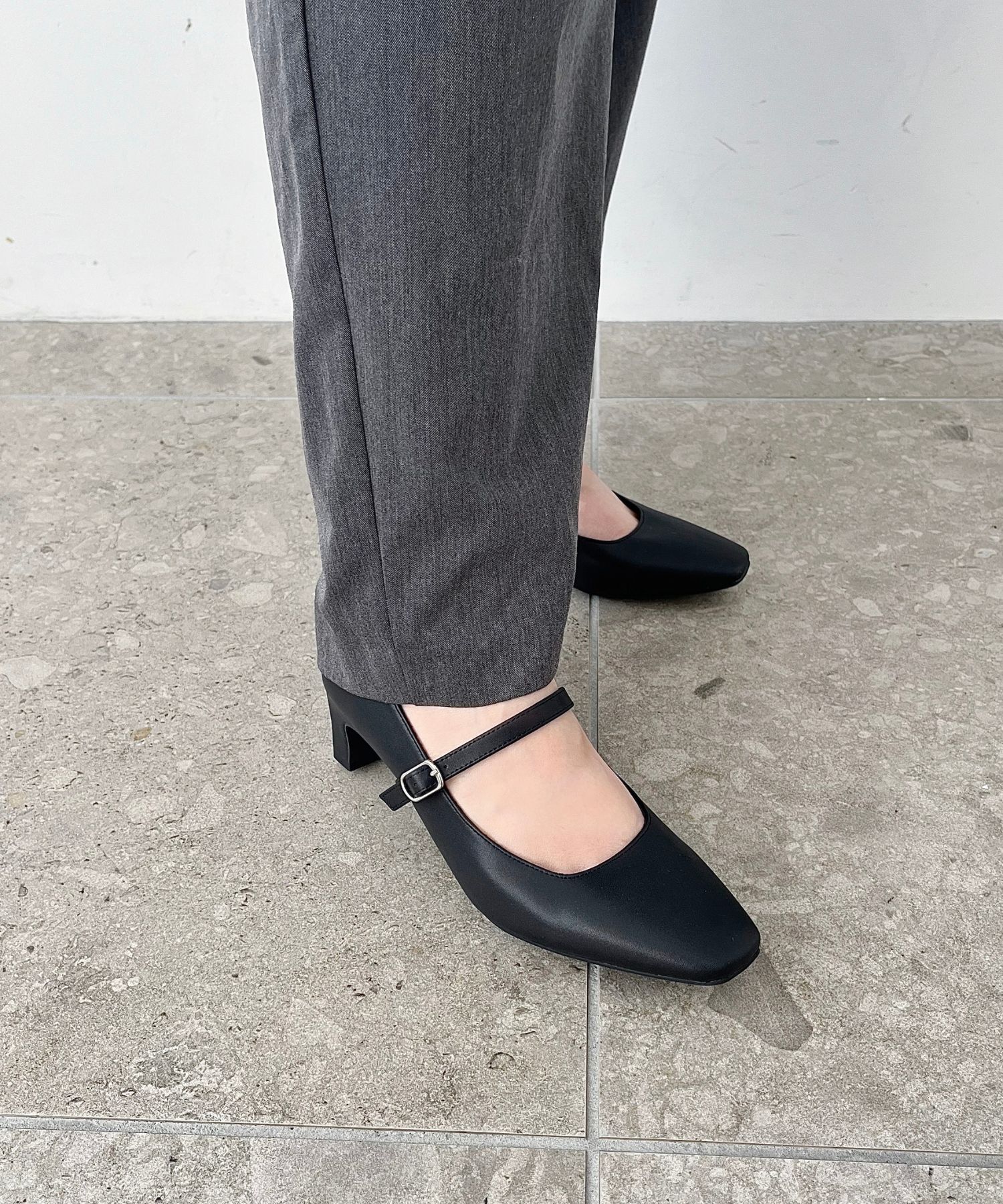 ORiental TRaffic「●2025秋冬新作● スクエアトゥ ストラップ ヒール パンプス /R-3006 オフィス 就活 冠婚葬祭」|パンプス|