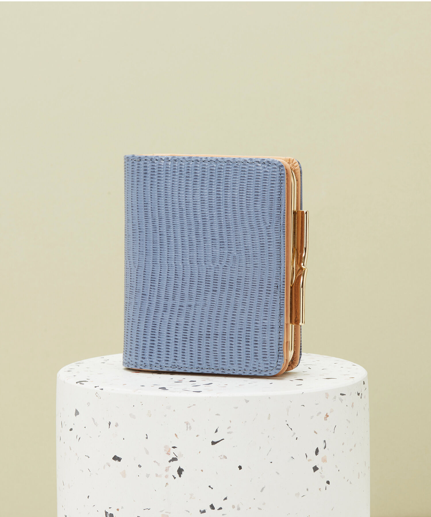 TOPKAPI 「イタリアンレザー・リザード型押し・がま口２つ折り財布 LUCIA[ルチア]」|財布|ブルーグレー